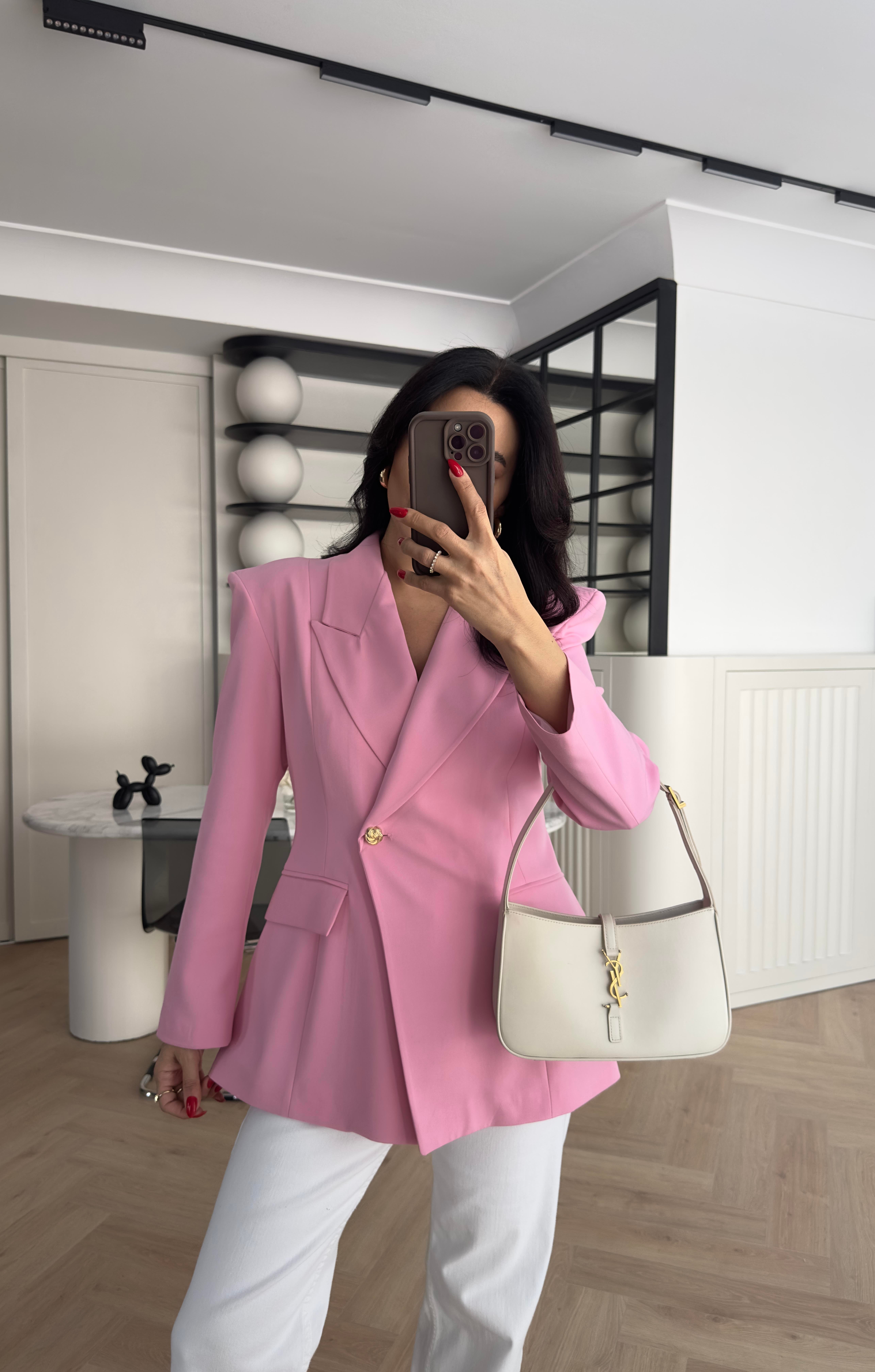 Pembe Vatkalı Tek Düğmeli Blazer Ceket