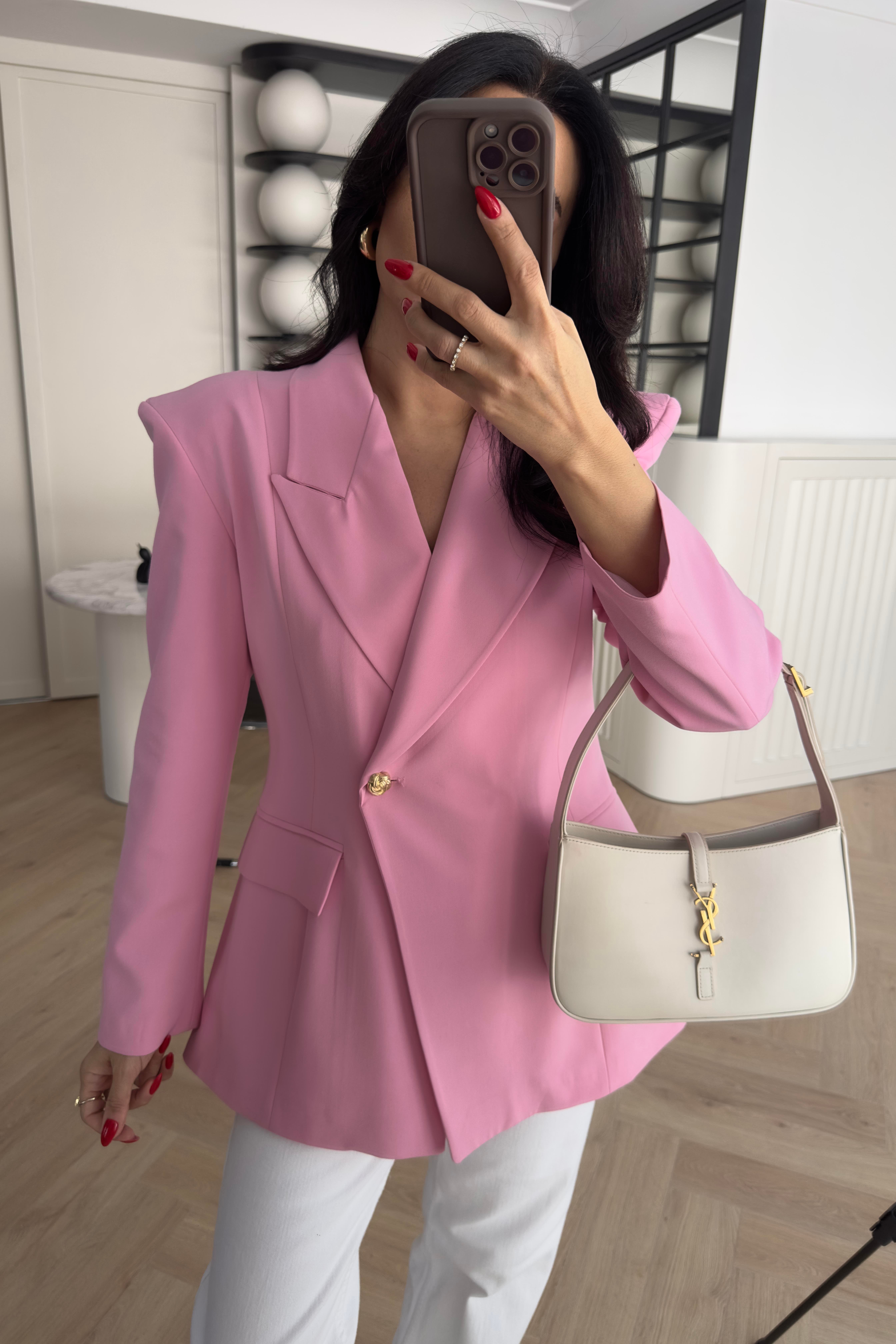 Pembe Vatkalı Tek Düğmeli Blazer Ceket