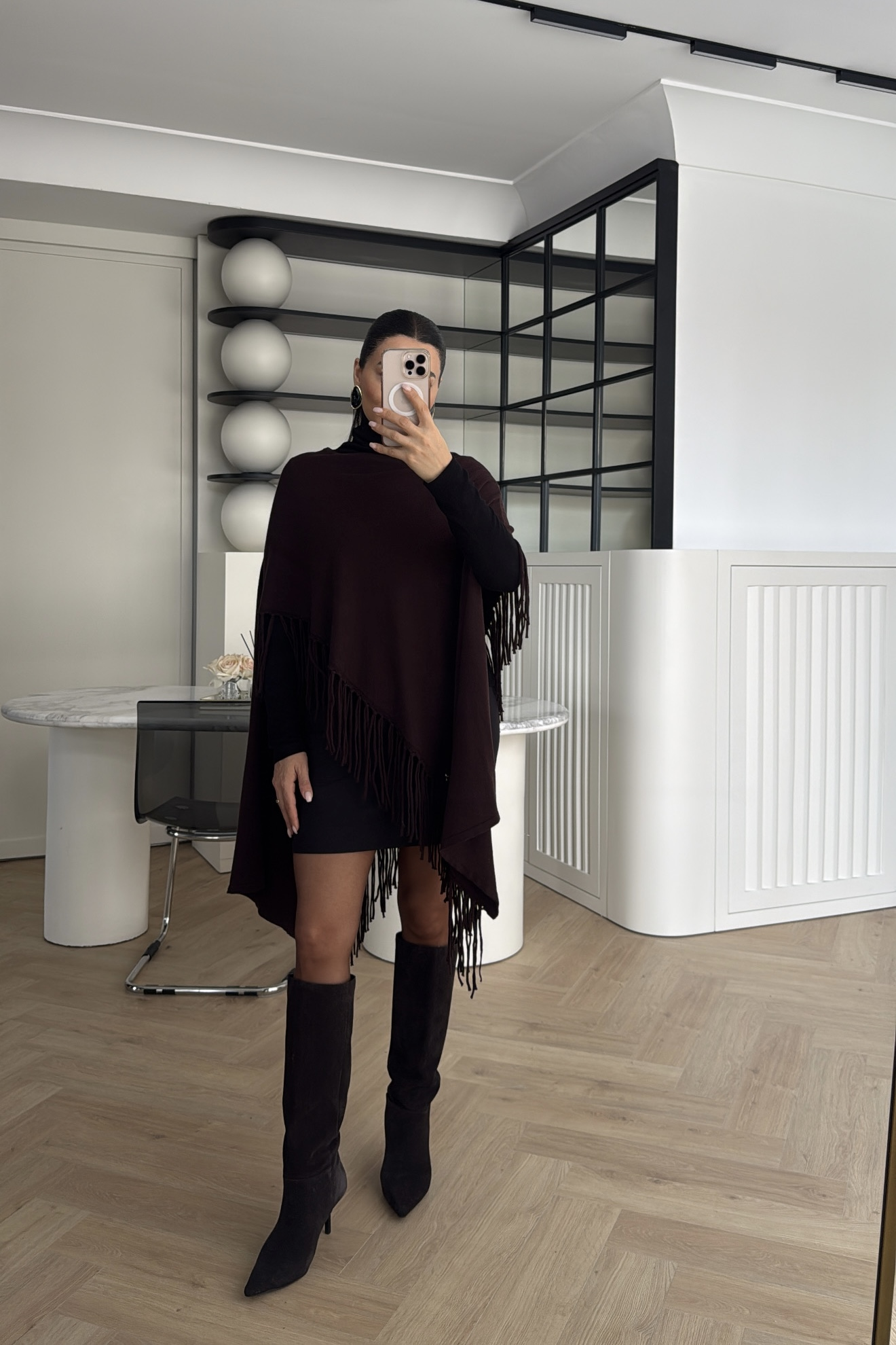 PÜSKÜLLÜ TRİKO PANÇO KAHVE