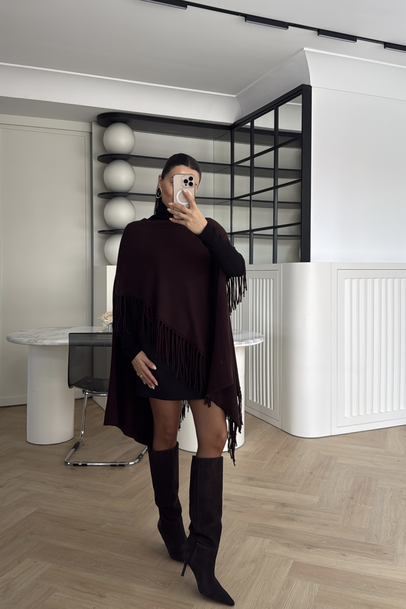 PÜSKÜLLÜ TRİKO PANÇO KAHVE