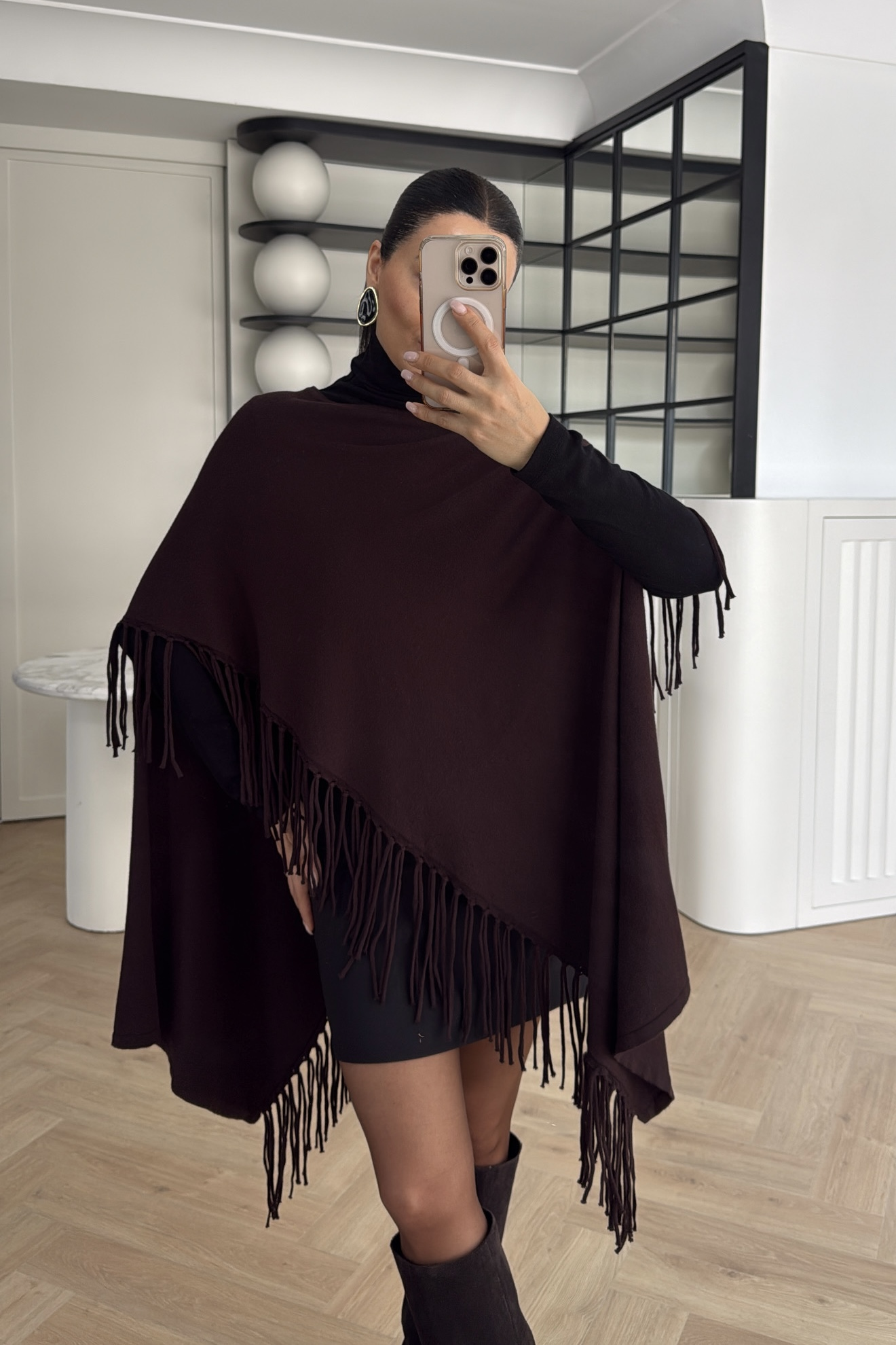 PÜSKÜLLÜ TRİKO PANÇO KAHVE