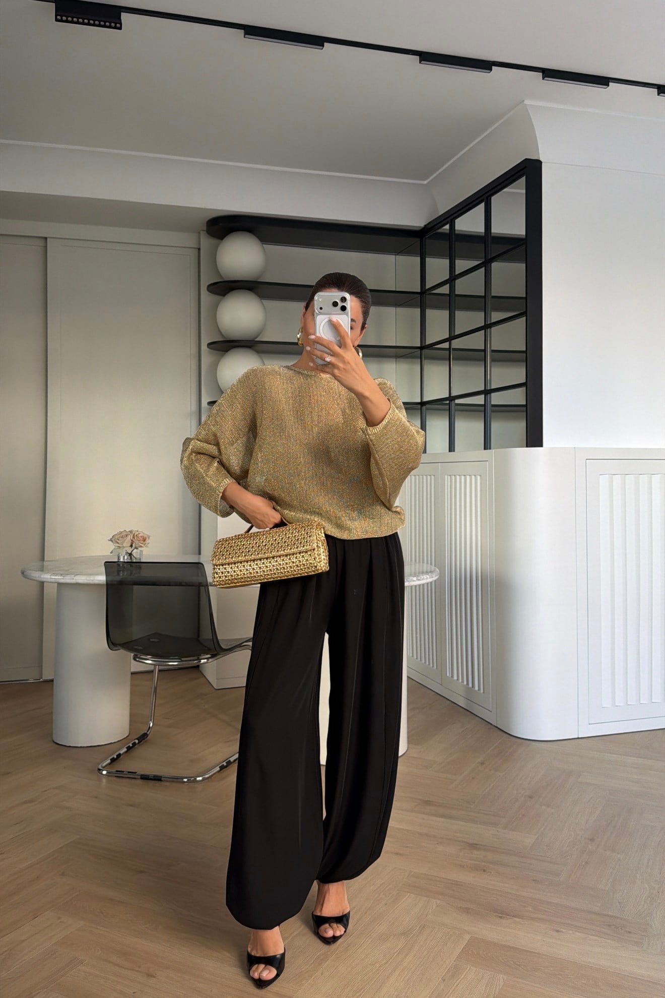 ŞALVAR MODEL PAÇASI LASTİKLİ PANTOLON SİYAH 