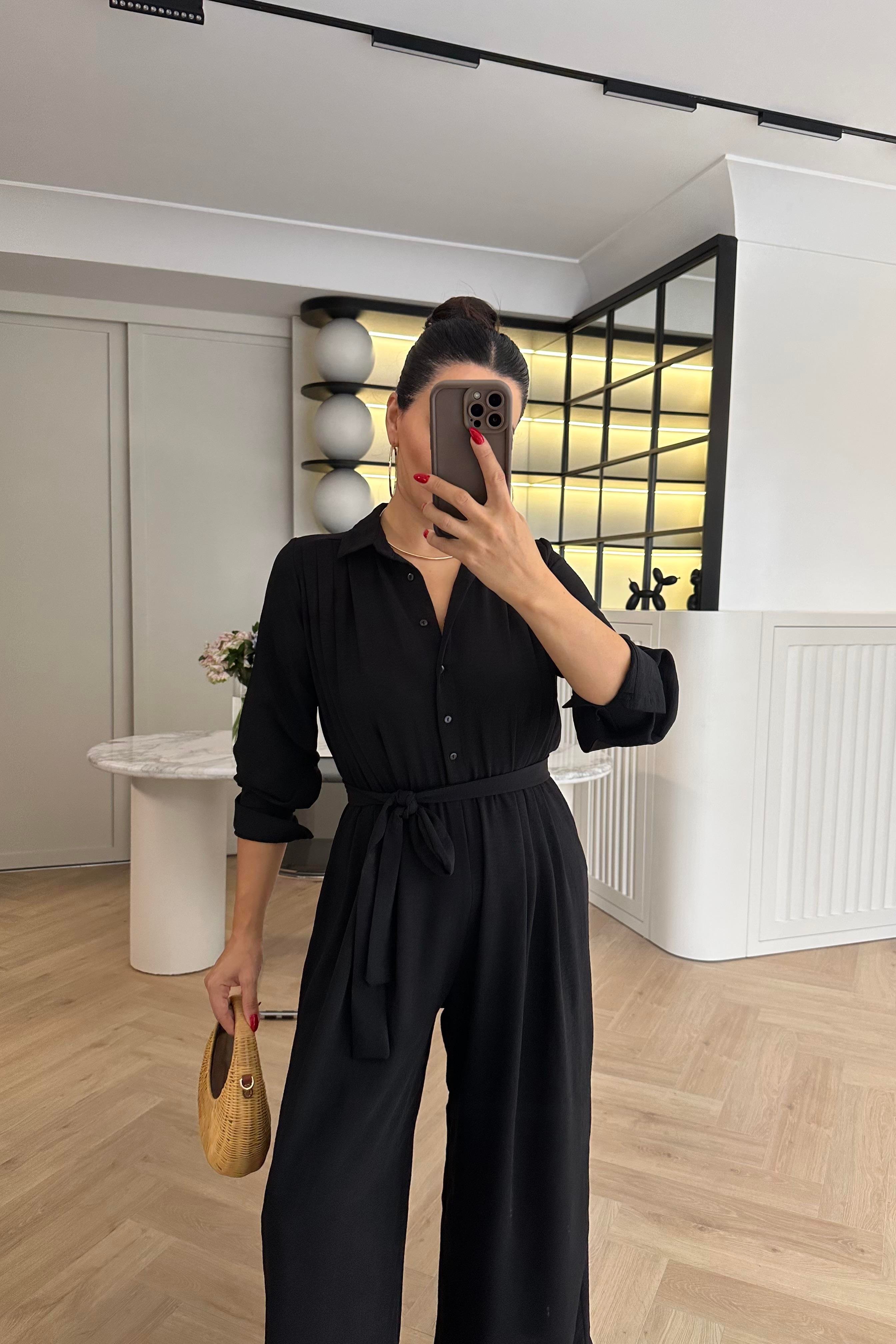 Siyah Beli Lastikli Kuşak Detaylı Krep Kumaş Tulum 