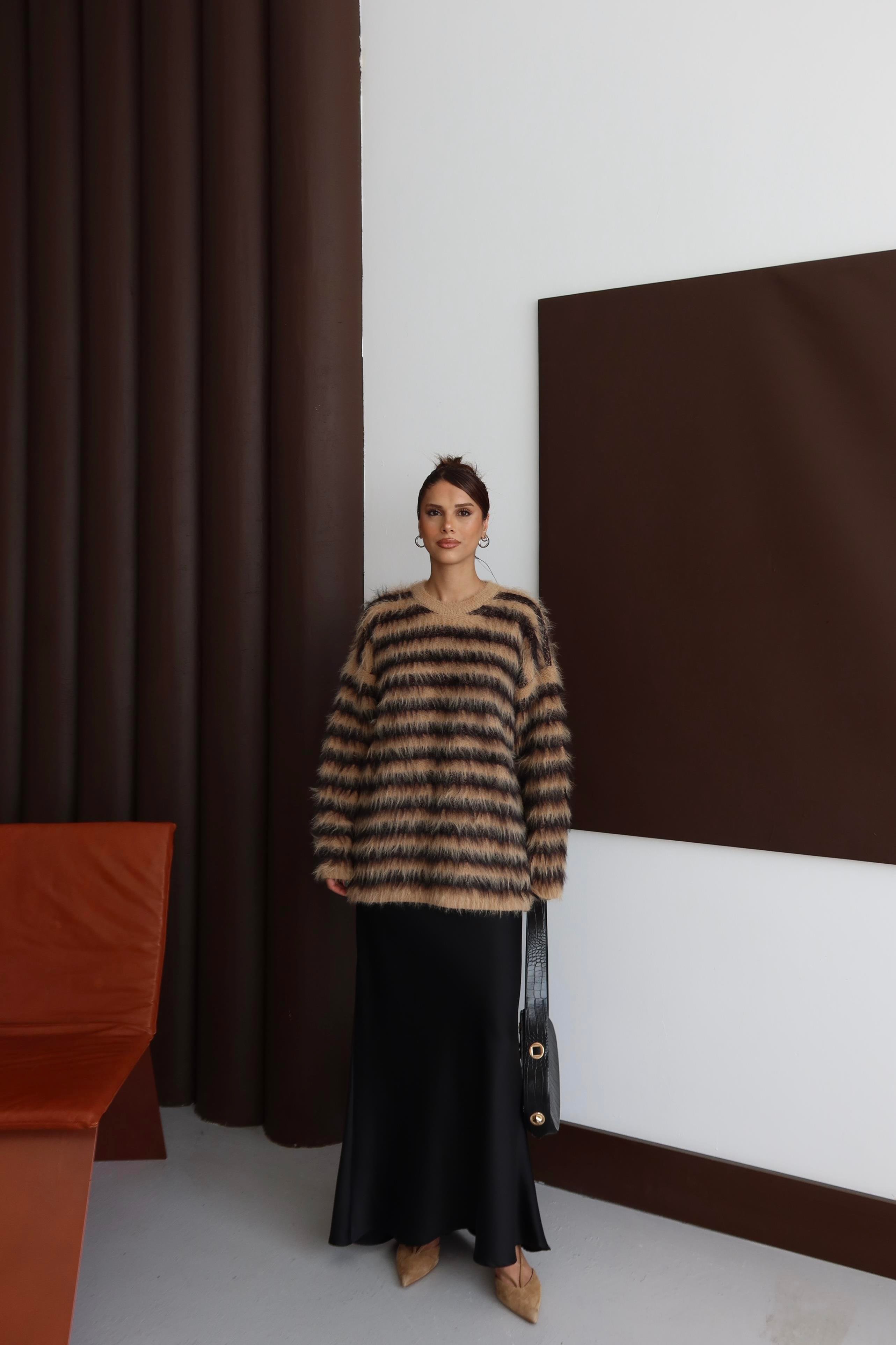 SİYAH CAMEL ŞARDONLU YUMOŞ TRİKO