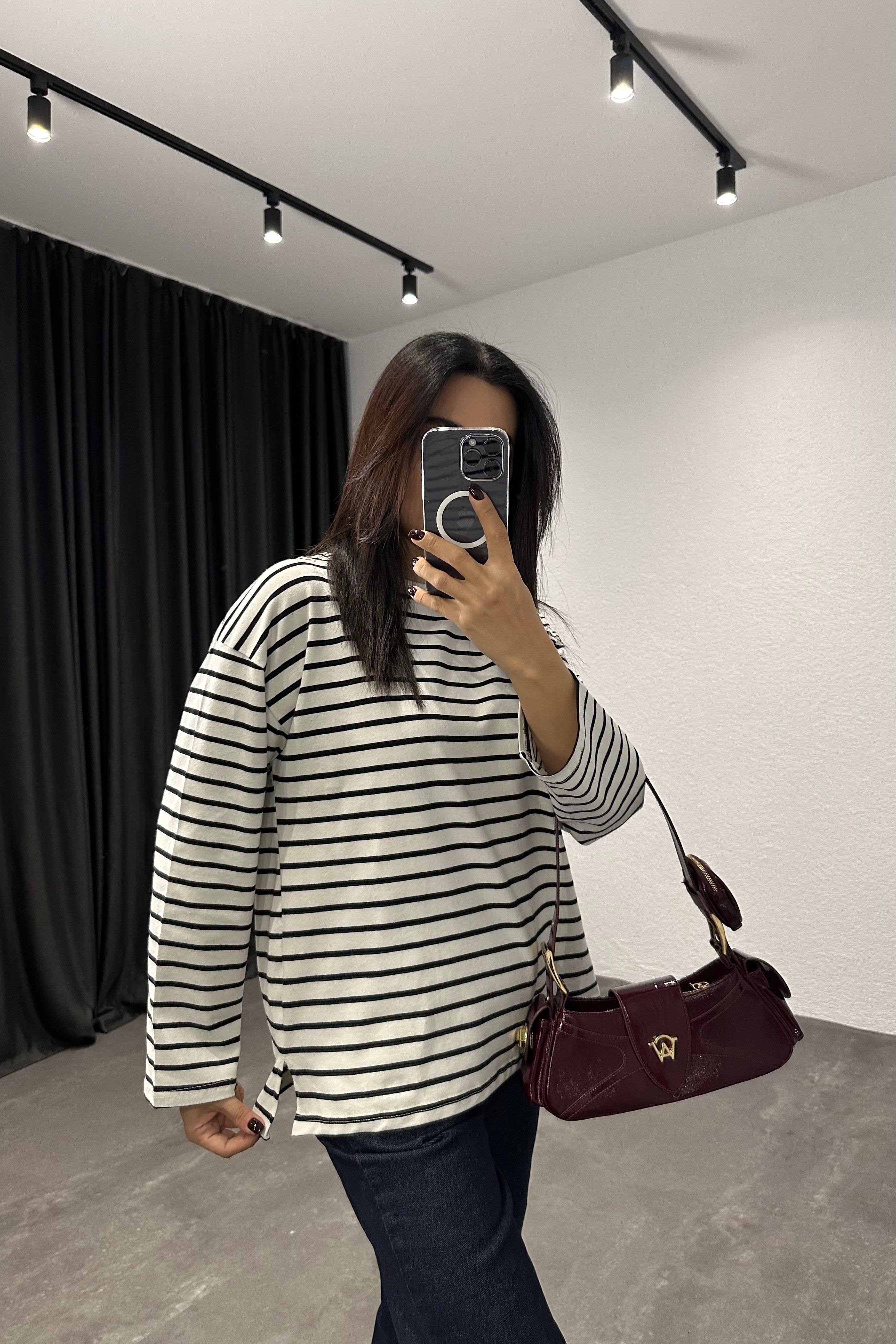 Siyah Çizgili Uzun Kollu Basic Bluz 