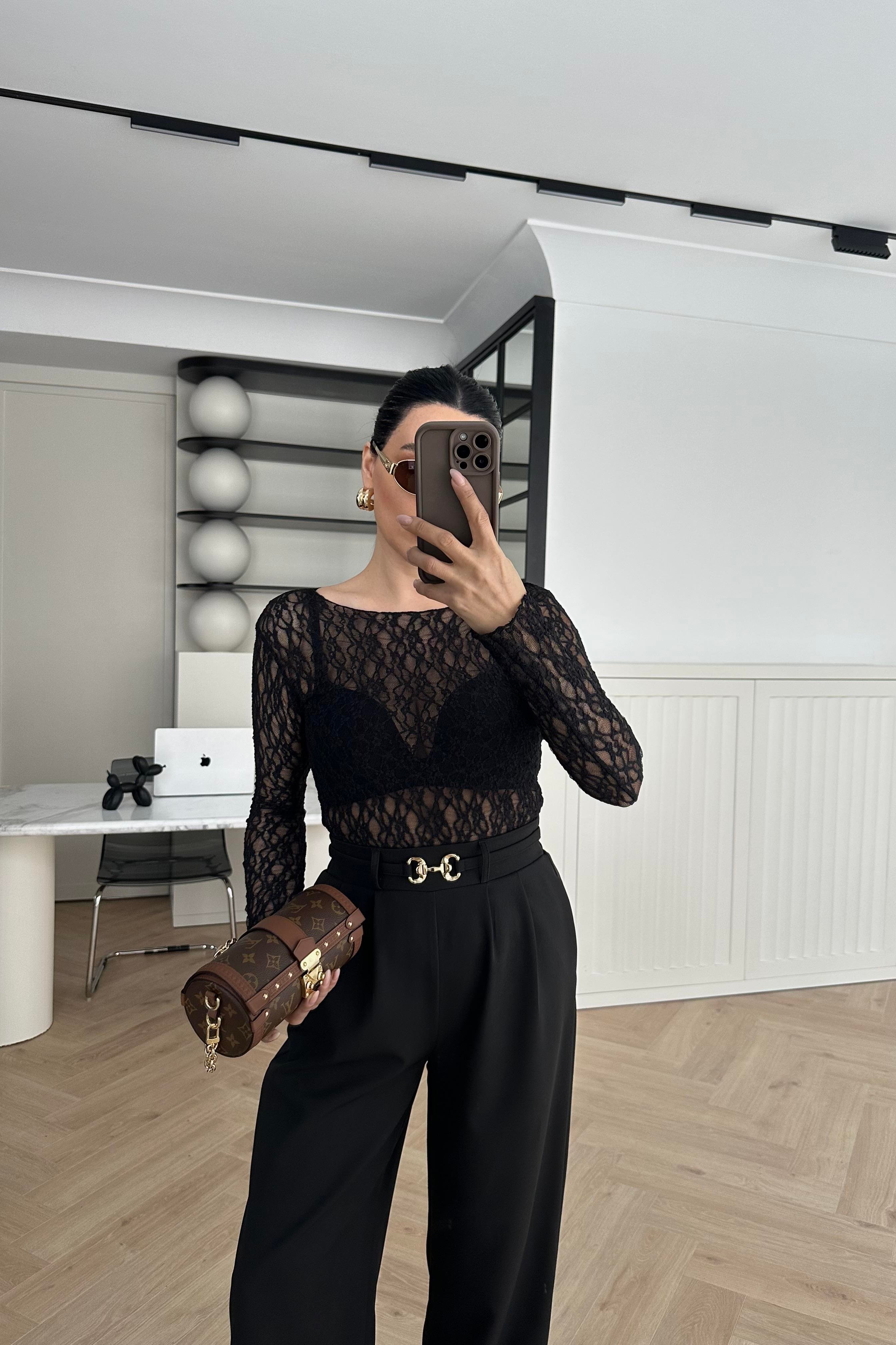 Siyah Dantelli Transparan Bluz 