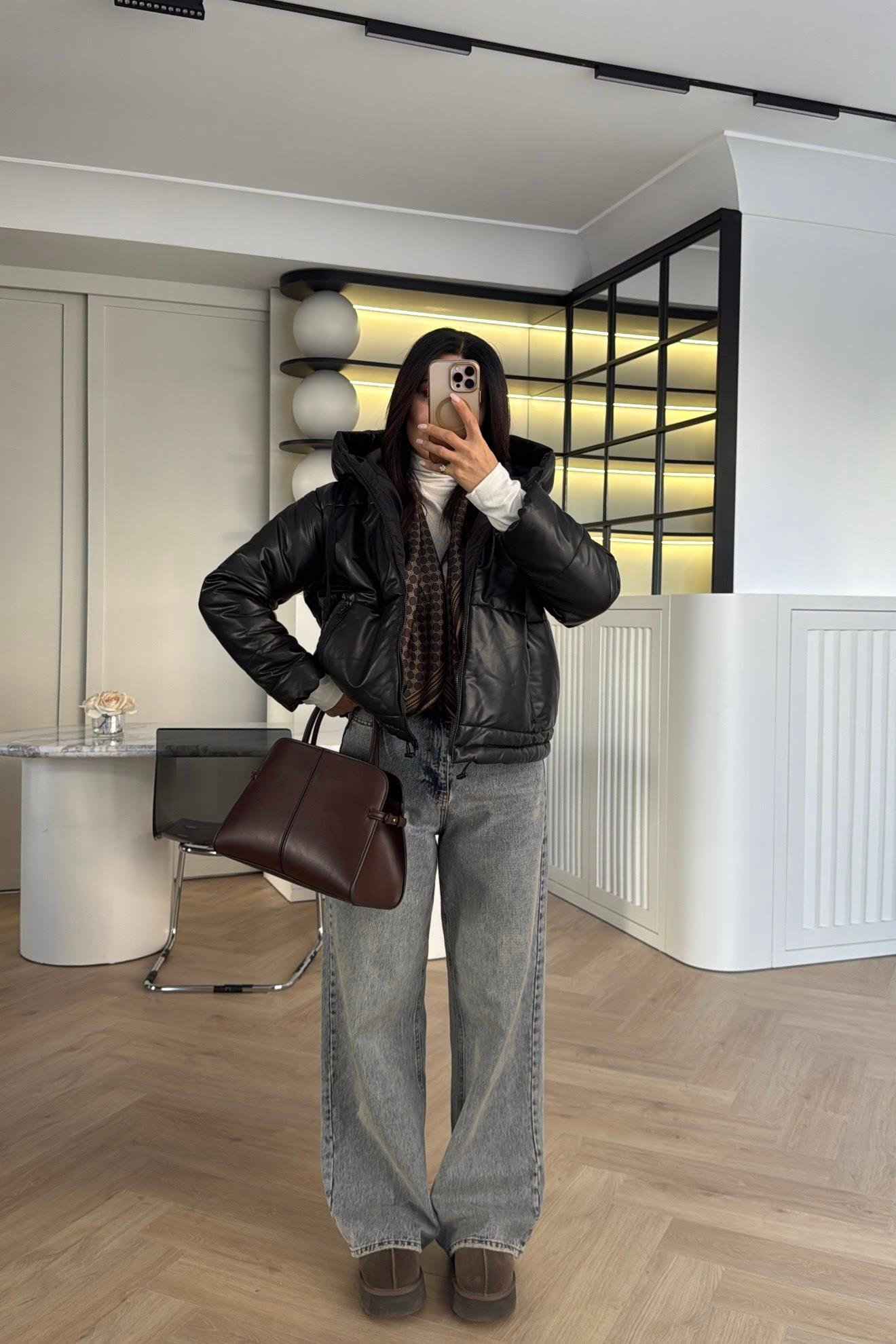 SİYAH ELYAF DOLGULU DERİ MONT