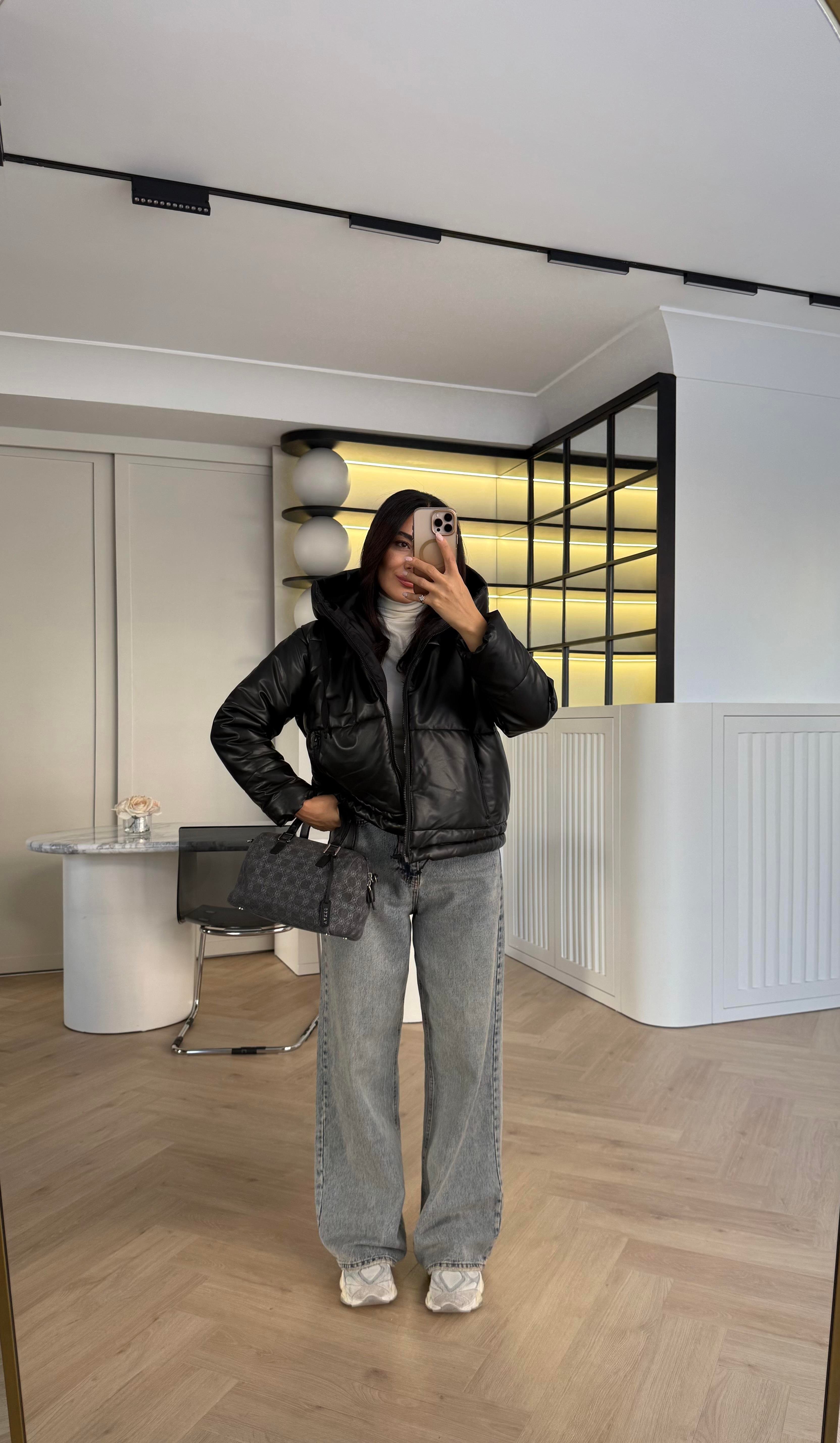 SİYAH ELYAF DOLGULU DERİ MONT