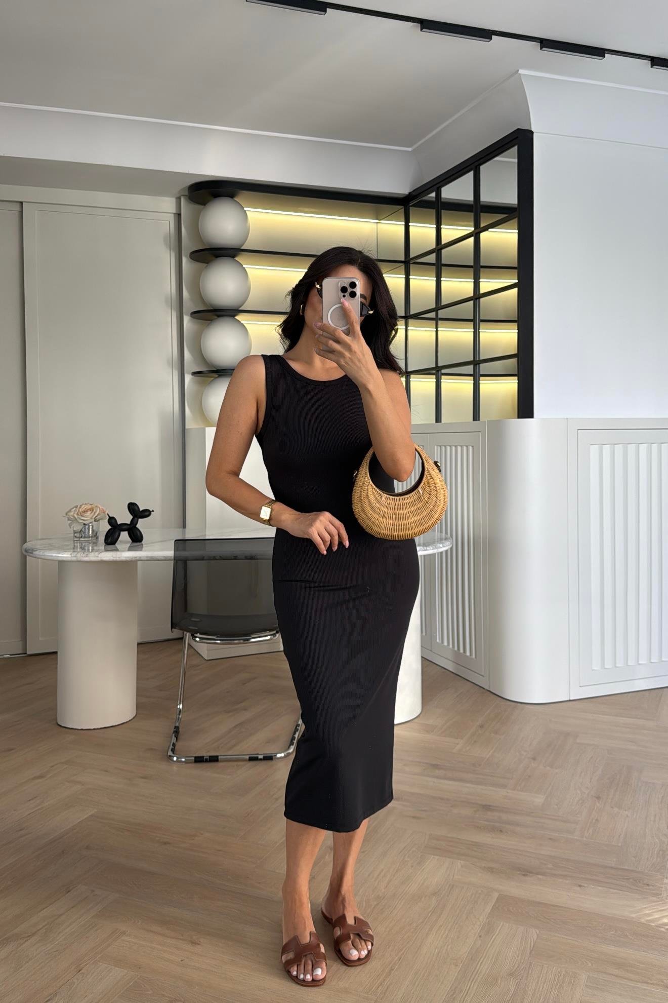 SİYAH FİTİLLİ ÇELİK ÖRME KOLSUZ BASİC ELBİSE