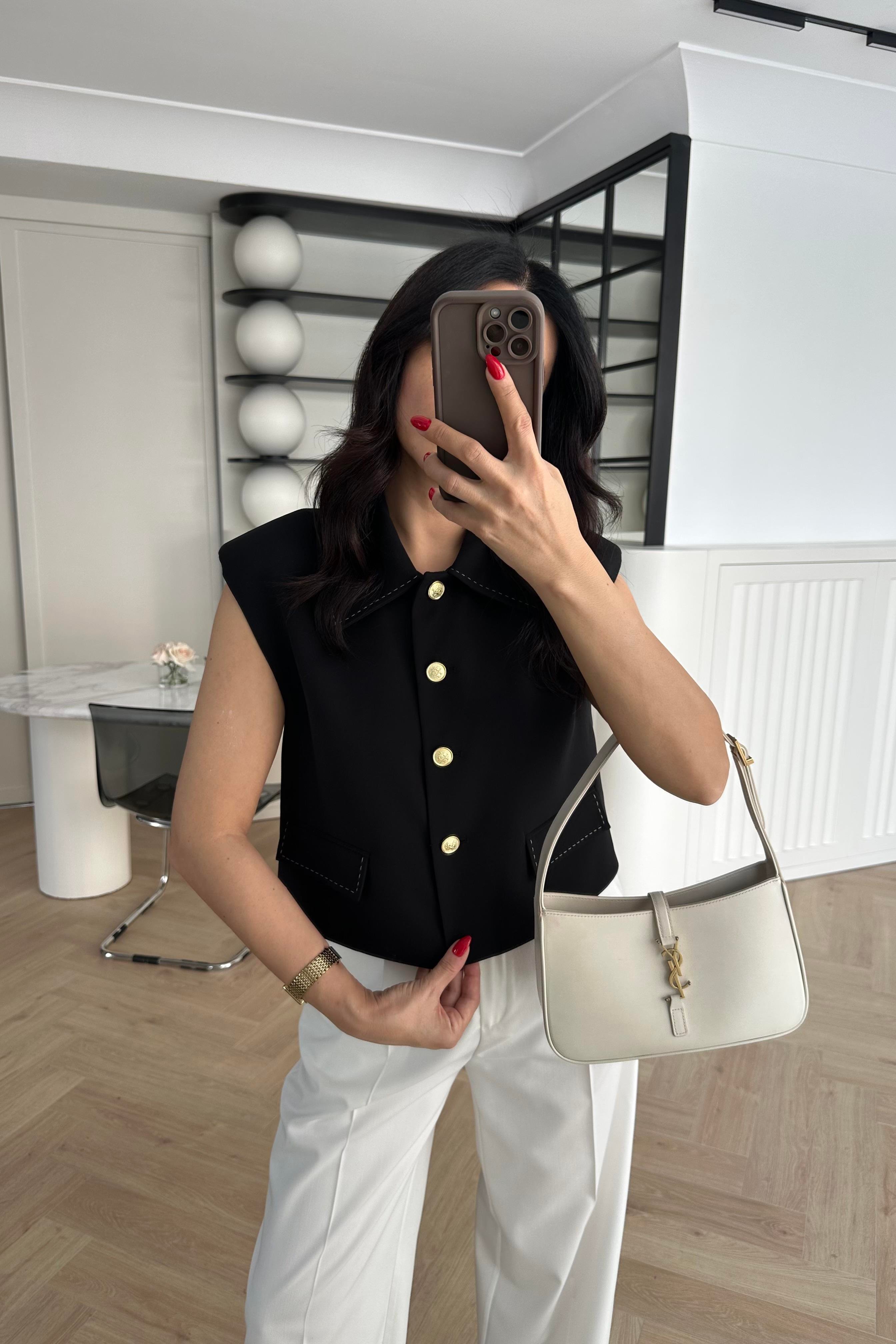 Siyah Gold Düğmeli Astarlı Crop Yelek