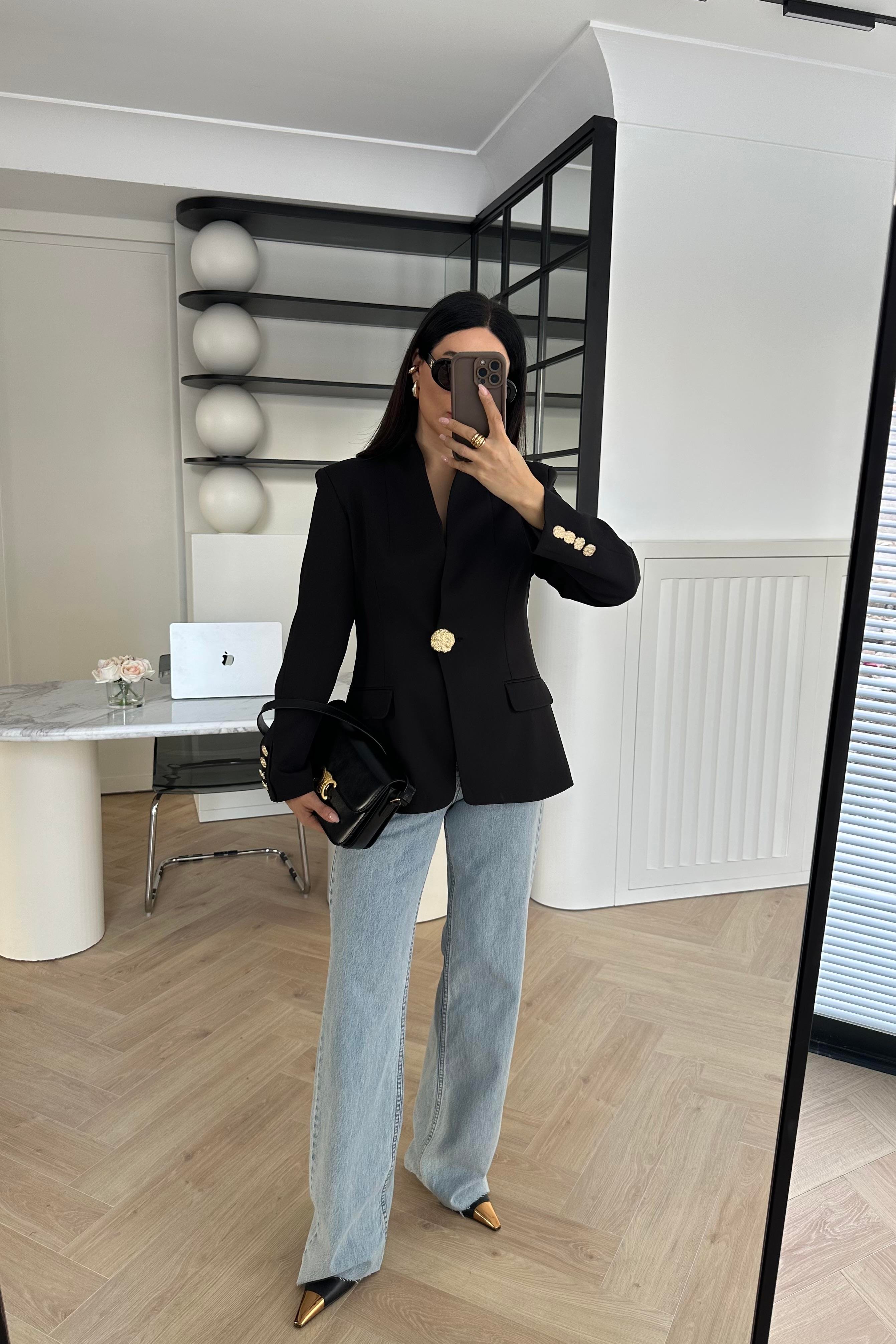 Siyah Gold Düğmeli Hakim Yaka Blazer Ceket 