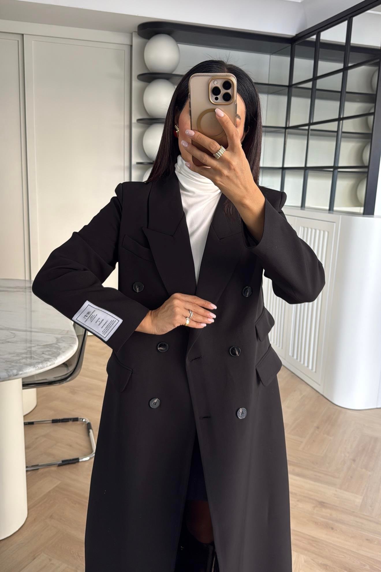 SİYAH KOLU ETİKET DETAYLI ASTARLI MAXİ BOY TRENÇKOT