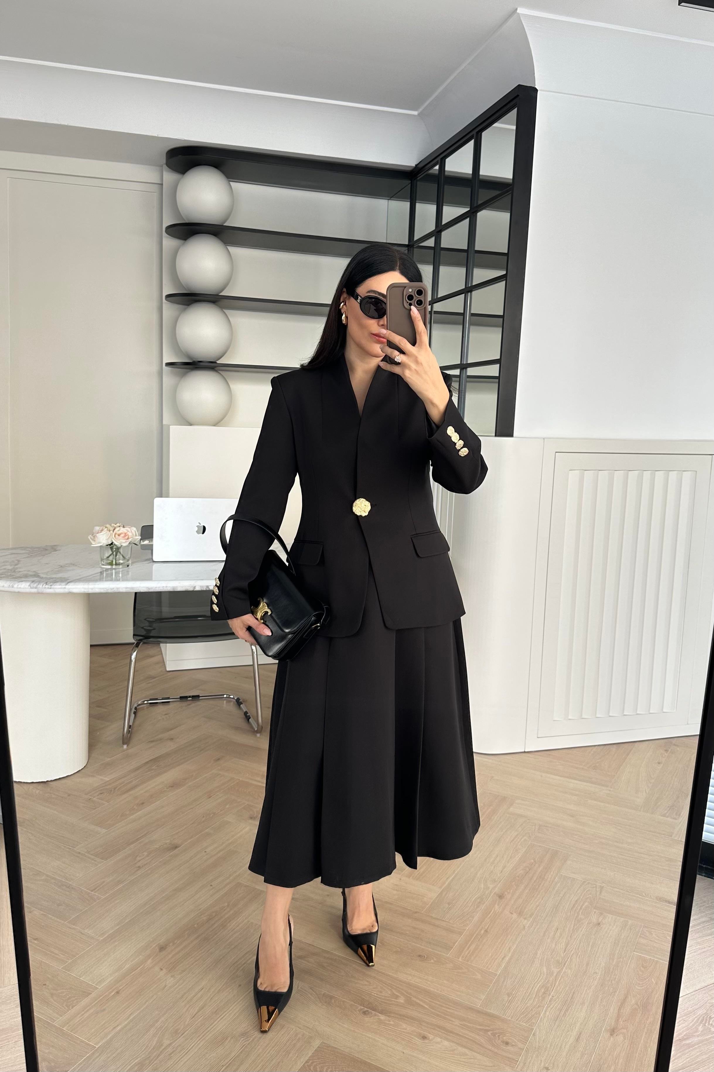 Siyah Pileli Çan Model Cepli Balon Etek 