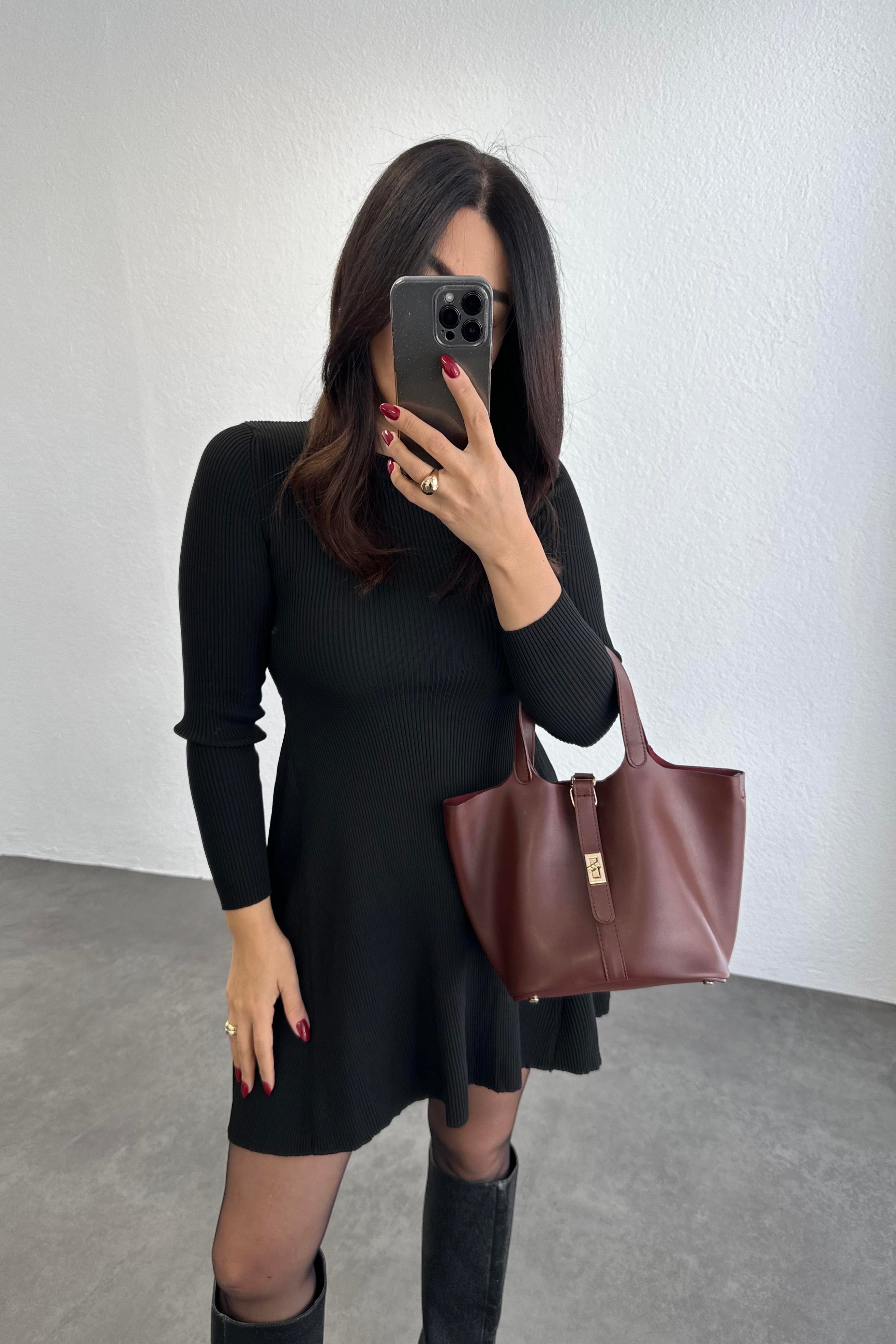 Siyah Renk Fitilli Çelik Triko Elbise