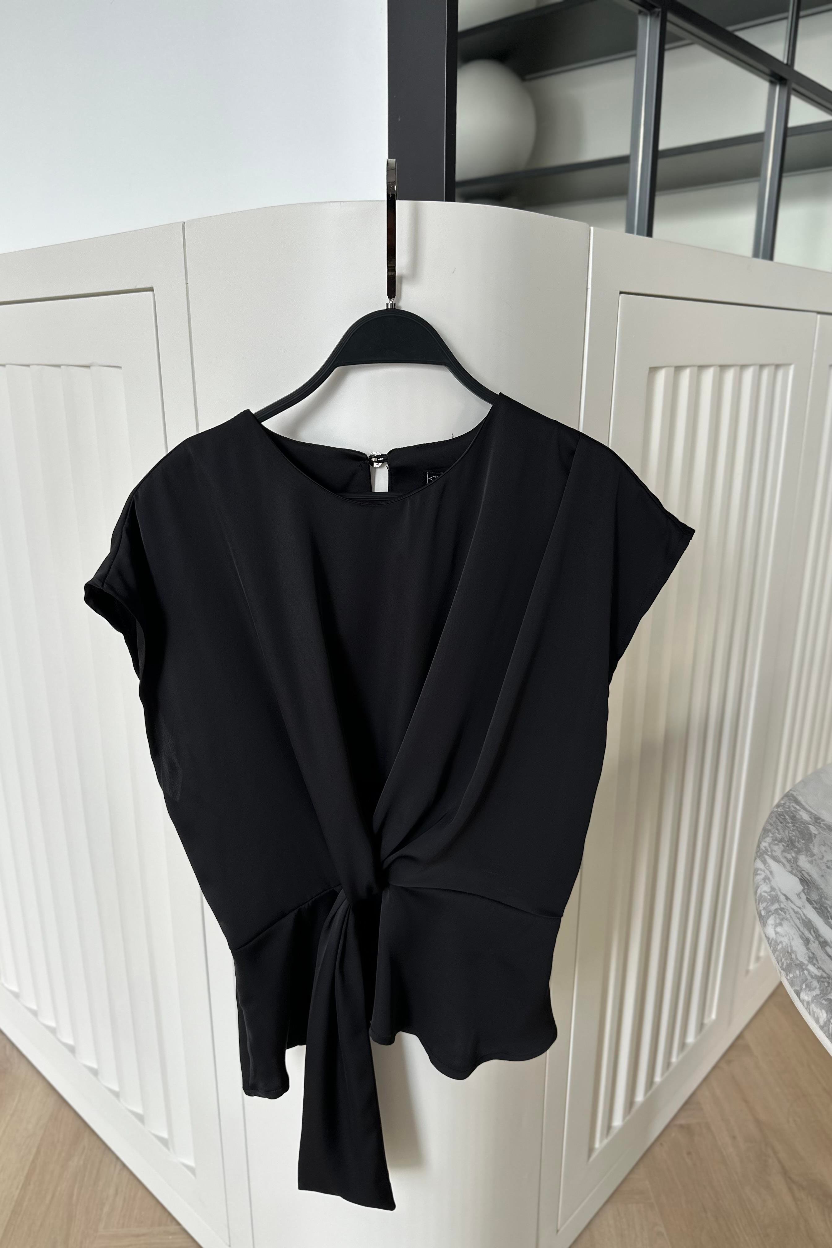 Siyah Zr Model Saten Bluz