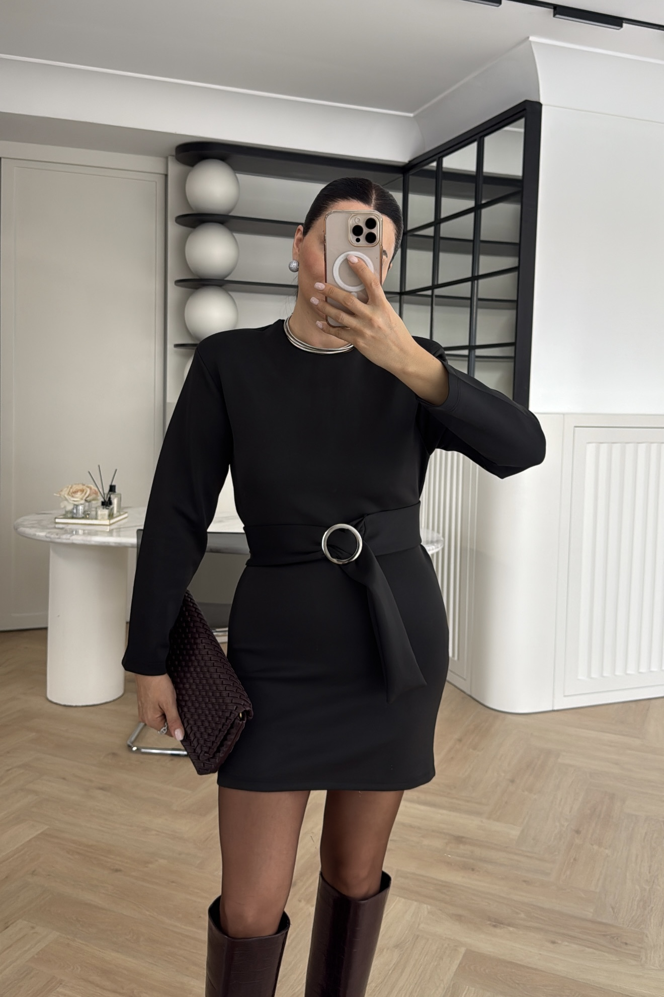 SUCUBA KUMAŞ VATKALI ELBİSE SİYAH