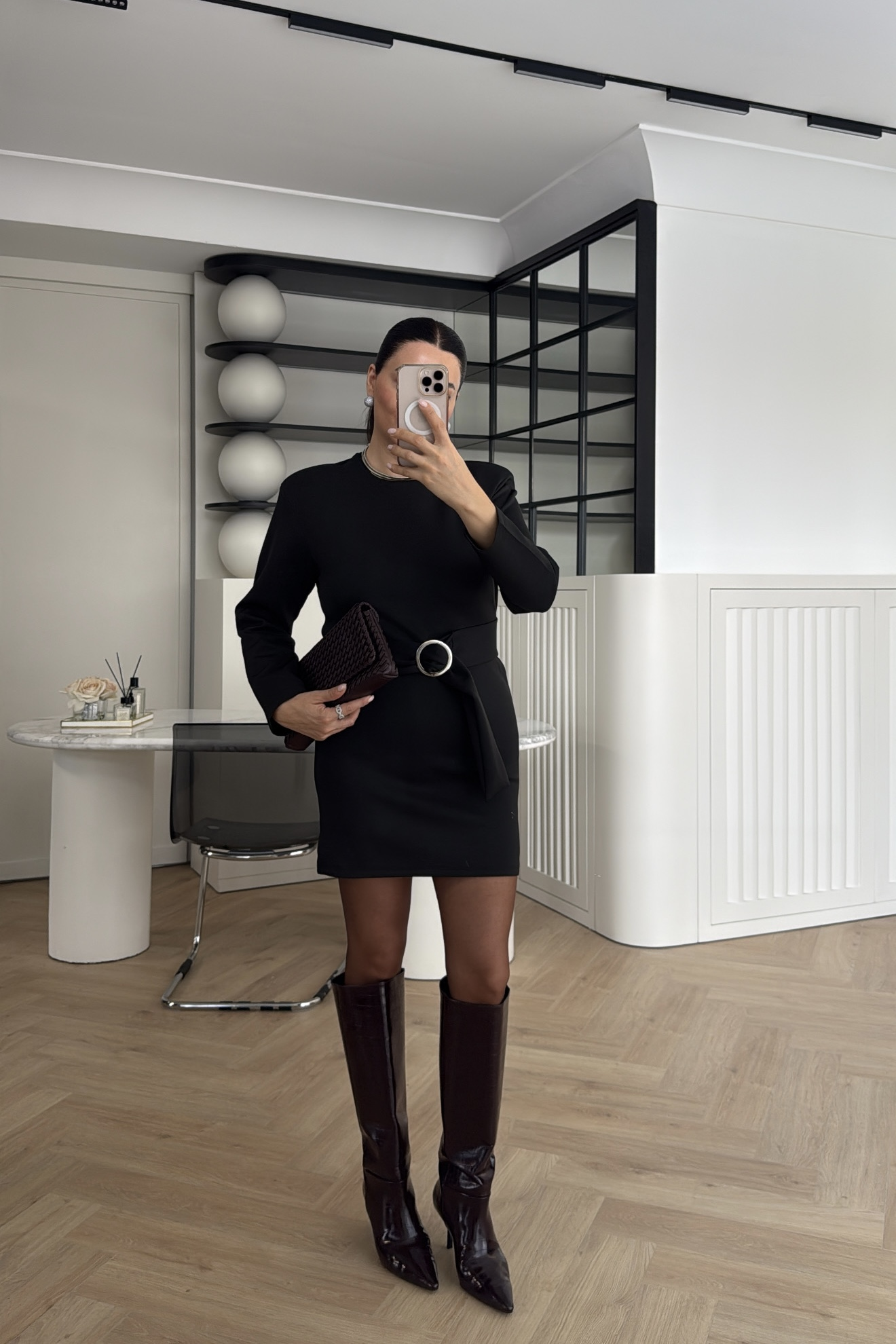 SUCUBA KUMAŞ VATKALI ELBİSE SİYAH