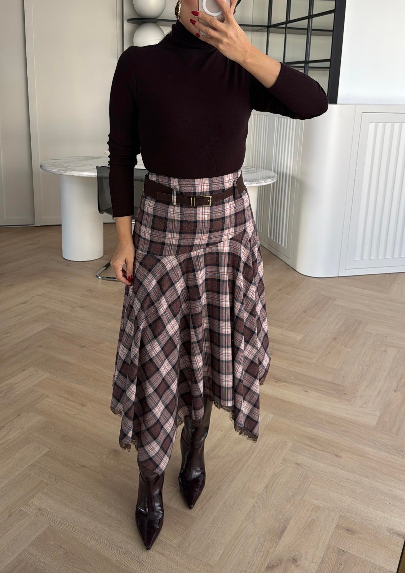 SÜET KEMERLİ ETEK UCU DANTELLİ EKOSE ETEK