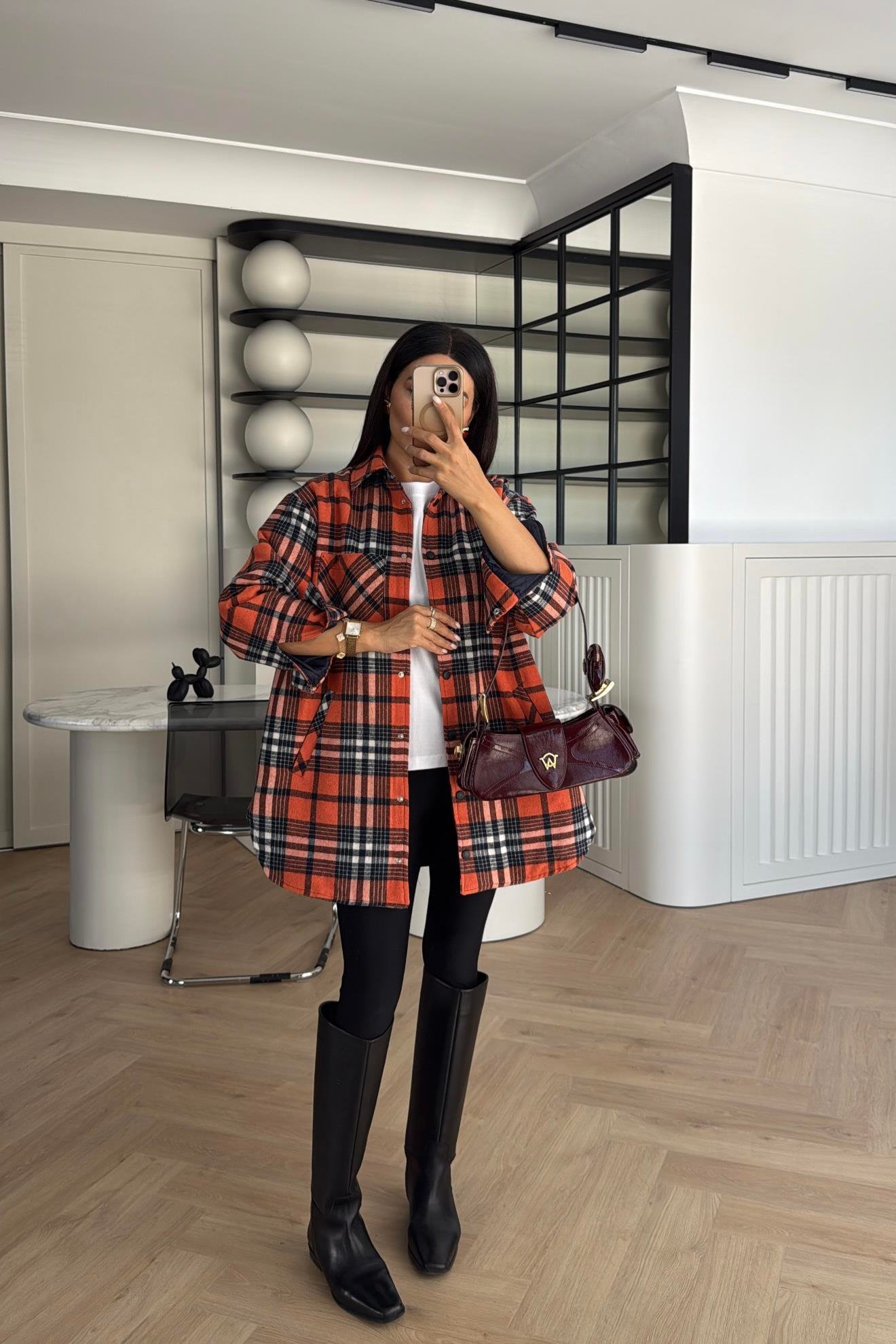 TURUNCU EKOSE ELYAF DOLGULU OVERİZE CEKET