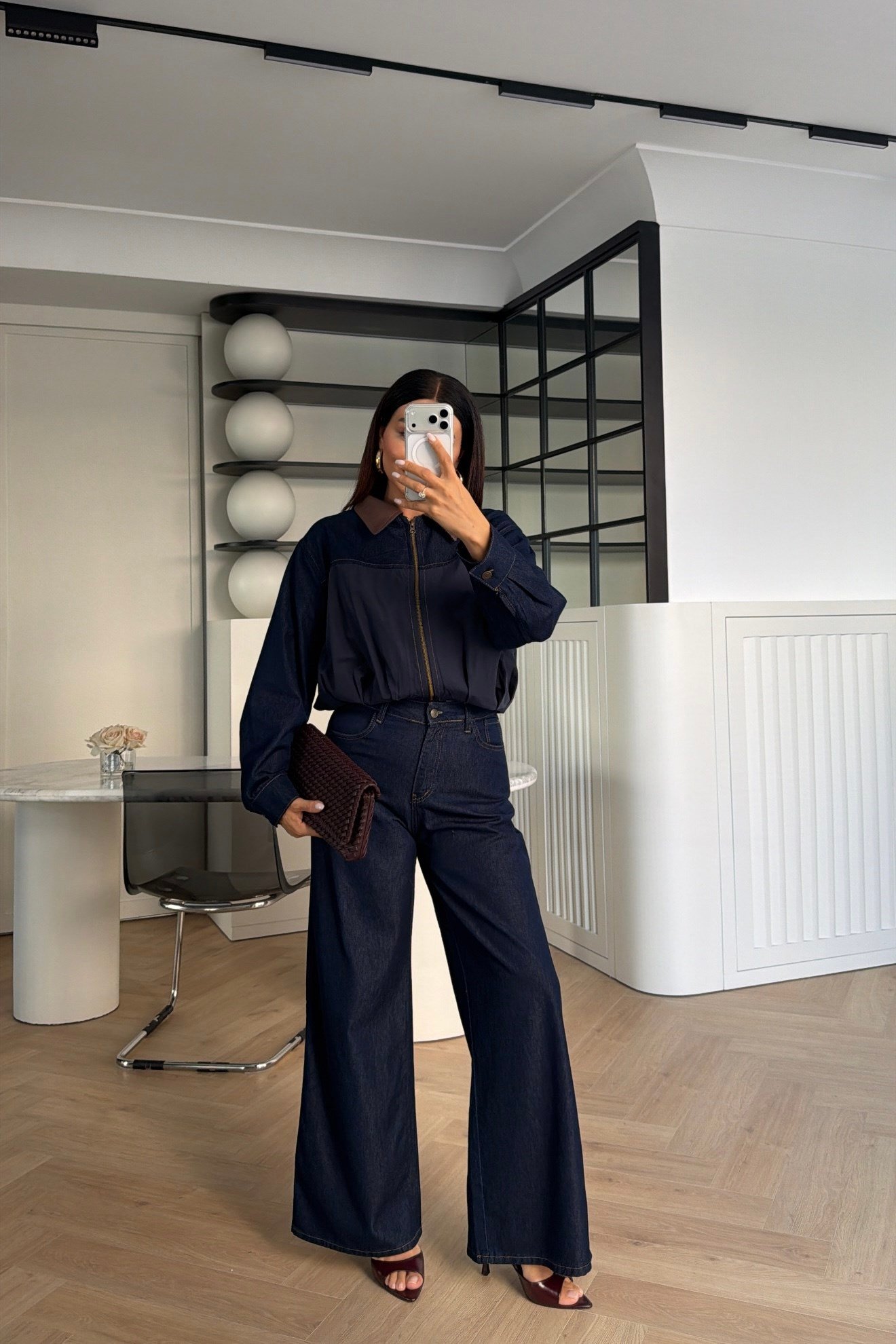 YAKASI DERİ DETAYLI DENİM TAKIM LACİVERT 