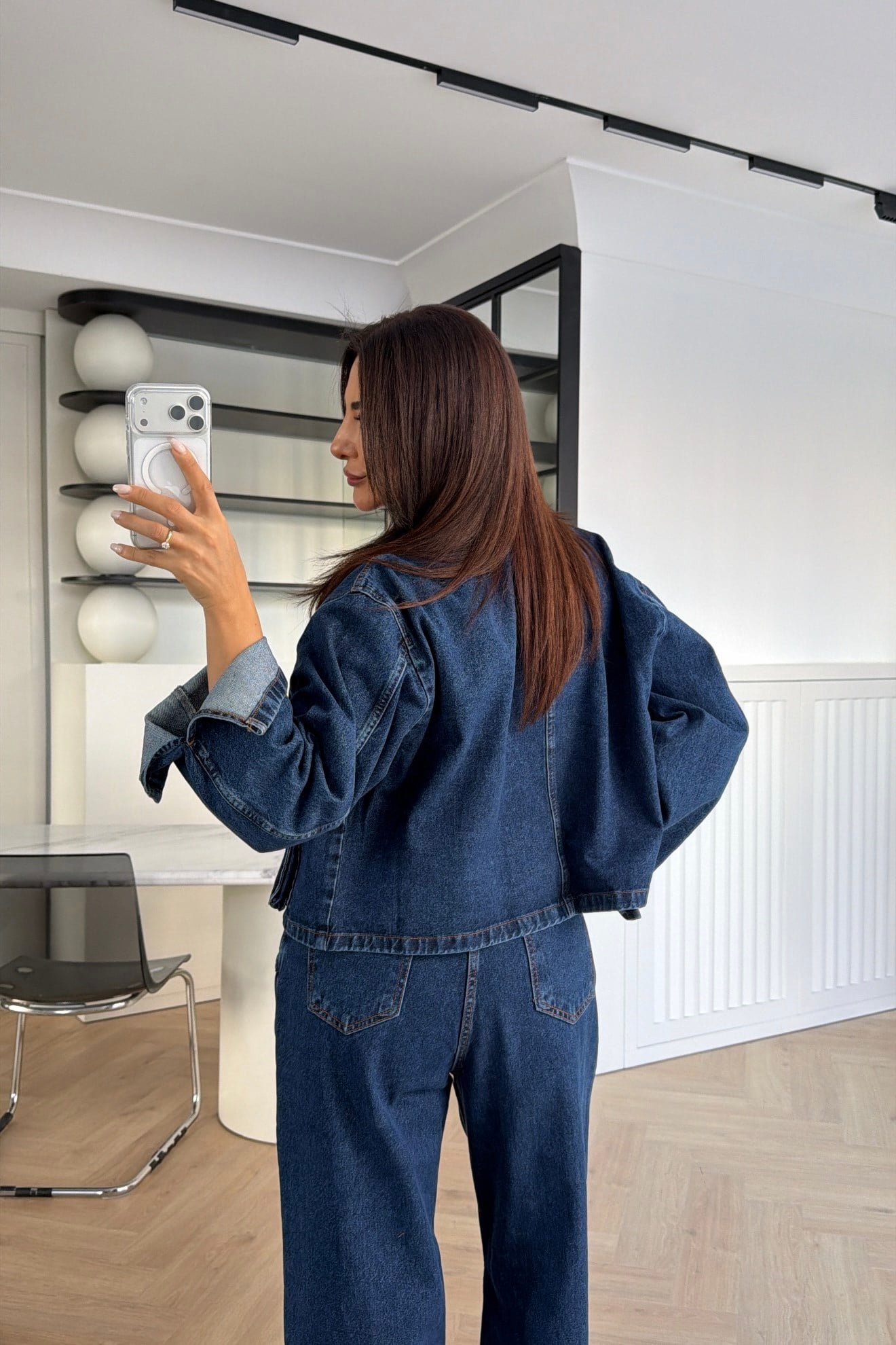 YAKASI KADİFE DETAYLI DENİM CROP KOT CEKET LACİVERT 