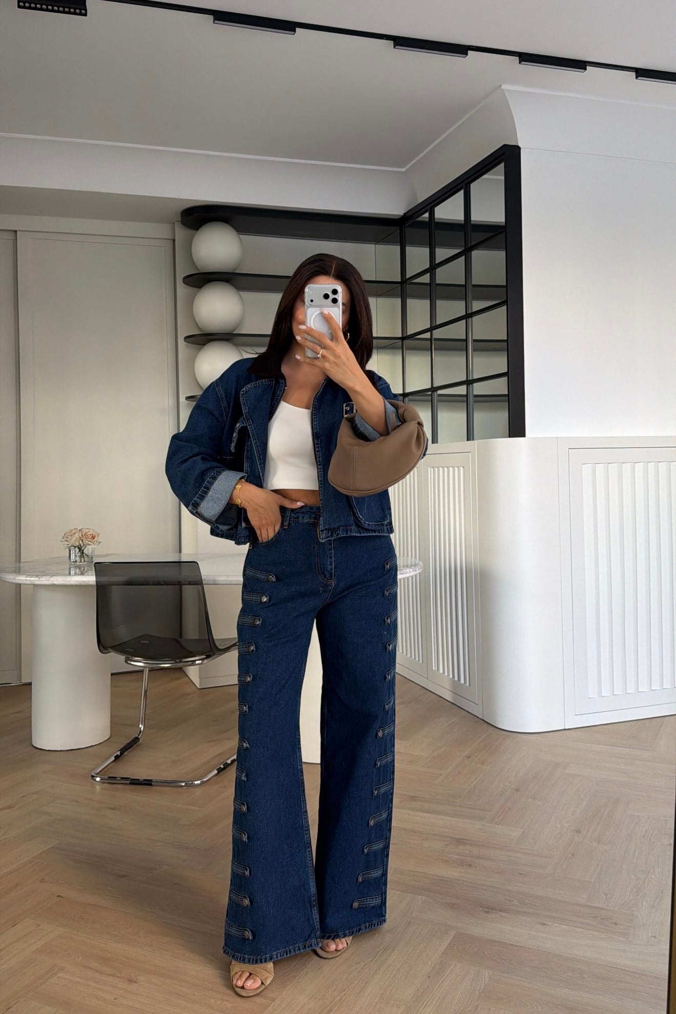 YAKASI KADİFE DETAYLI DENİM CROP KOT CEKET LACİVERT 