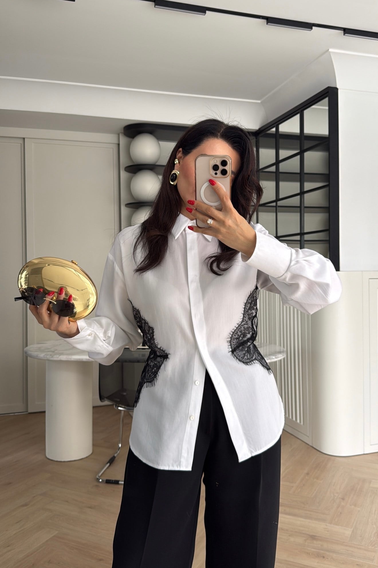 YAN PANEL DANTEL İŞLEMELİ POPLİN GÖMLEK BEYAZ