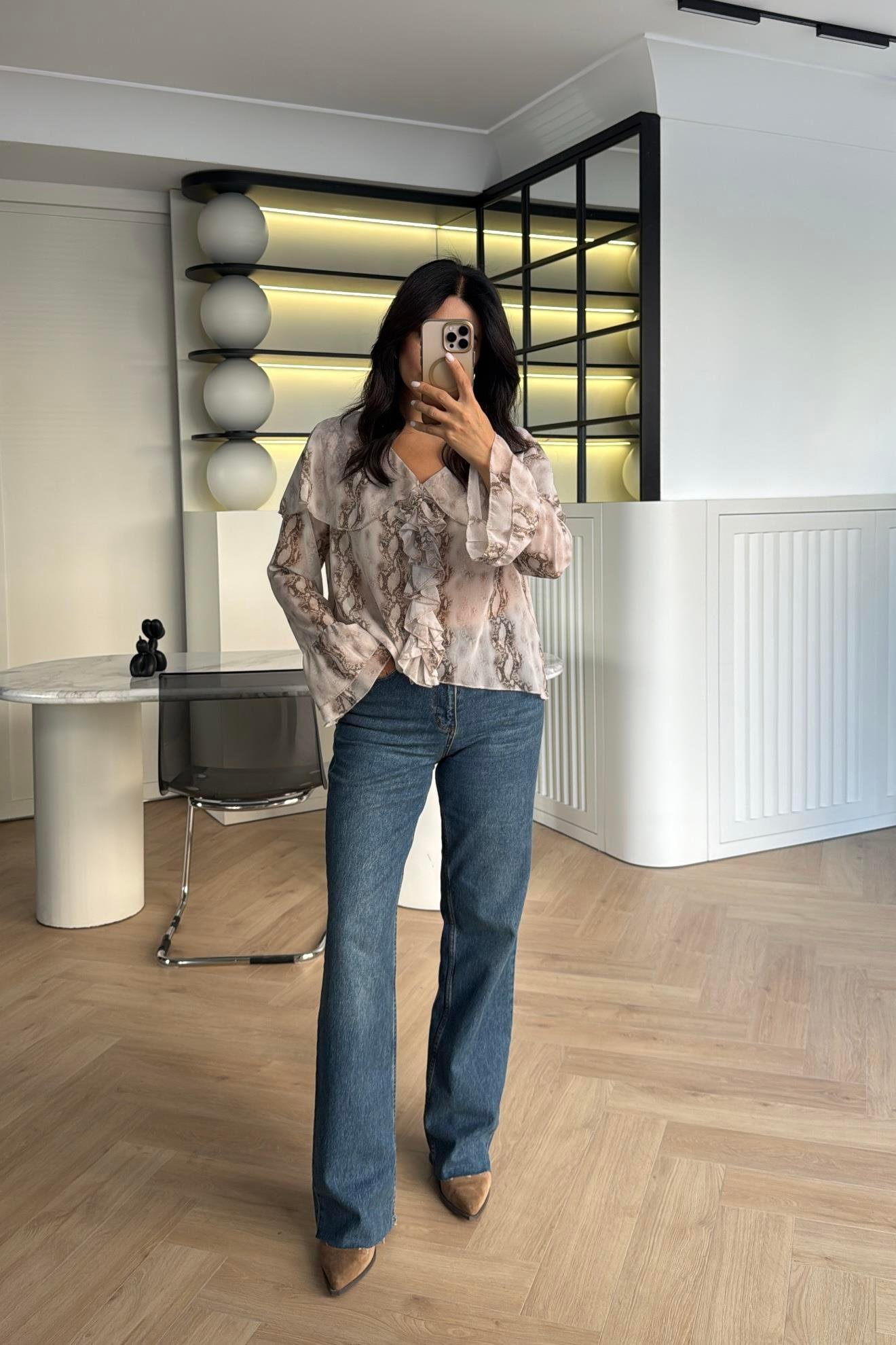 ZR MODEL DESENLİ ŞİFON GÖMLEK 