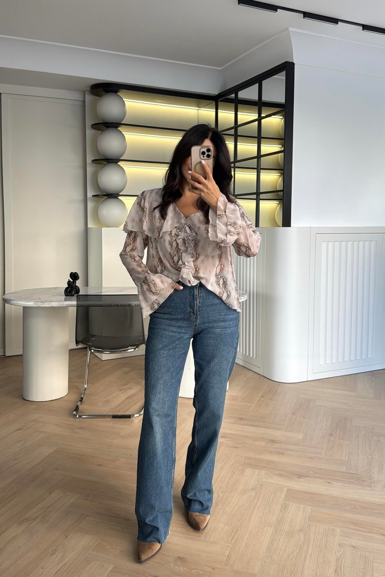 ZR MODEL DESENLİ ŞİFON GÖMLEK 