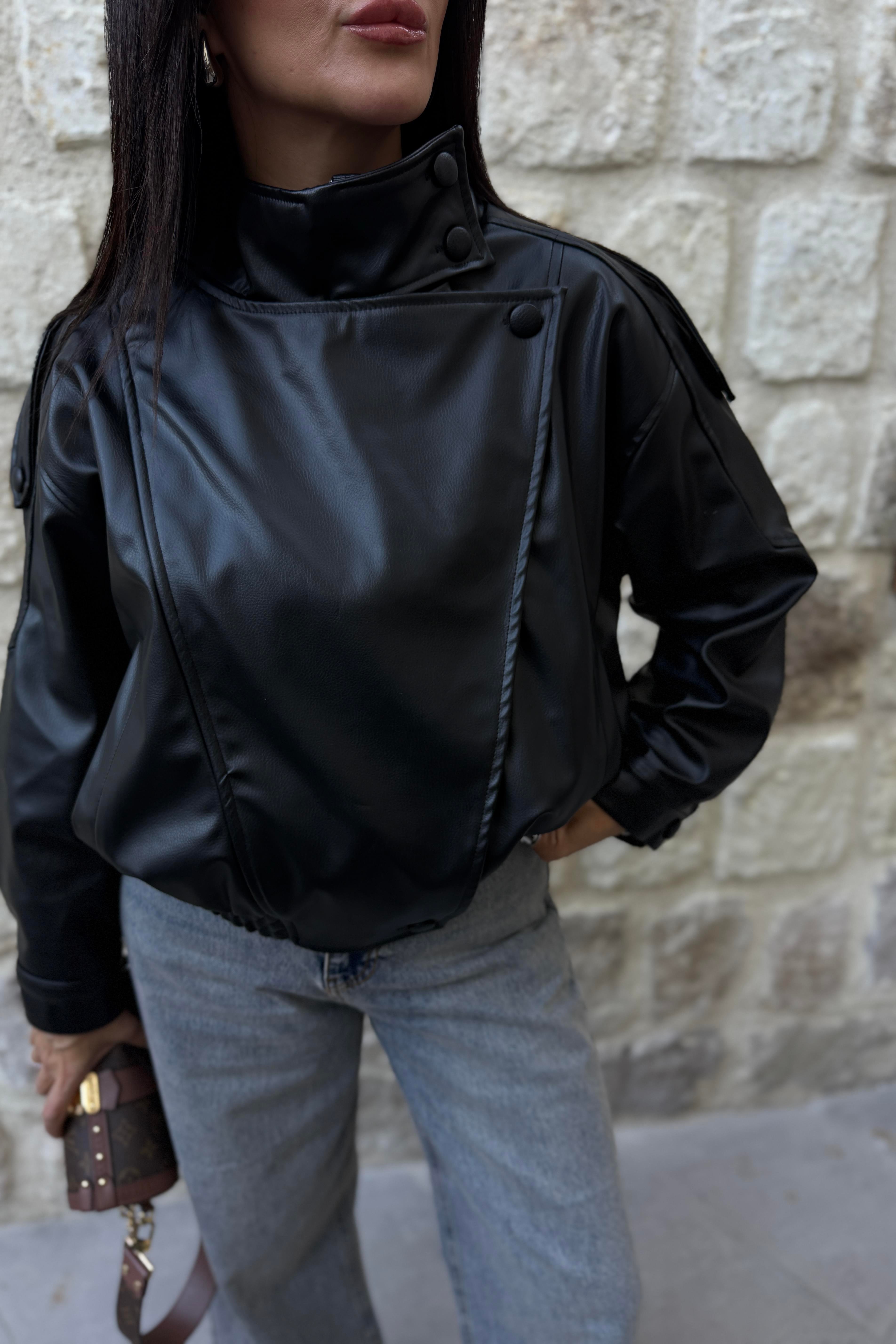 ZR MODEL DİK YAKA DERİ CEKET