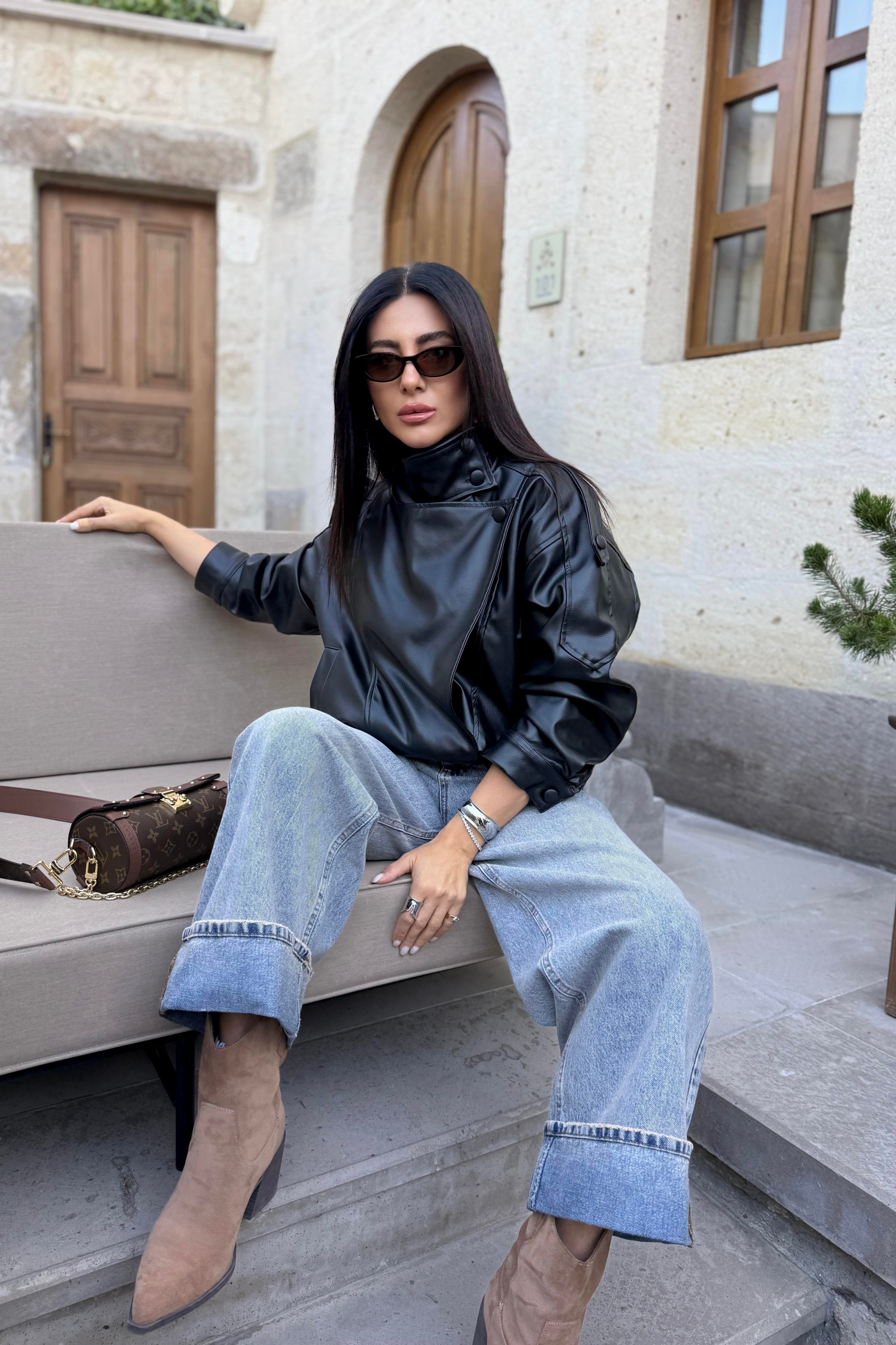 ZR MODEL DİK YAKA DERİ CEKET