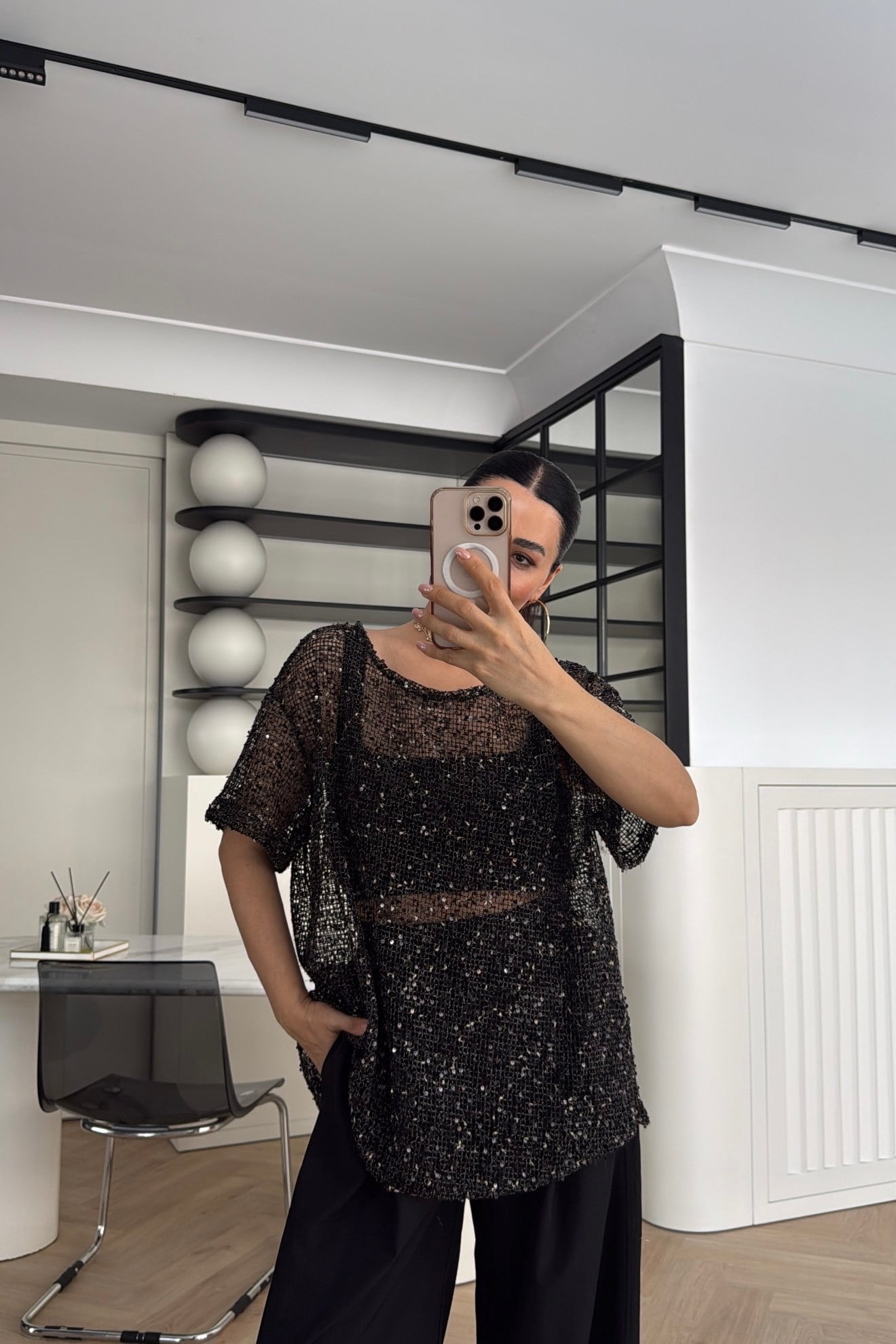 ZR MODEL PULLU BLUZ SİYAH