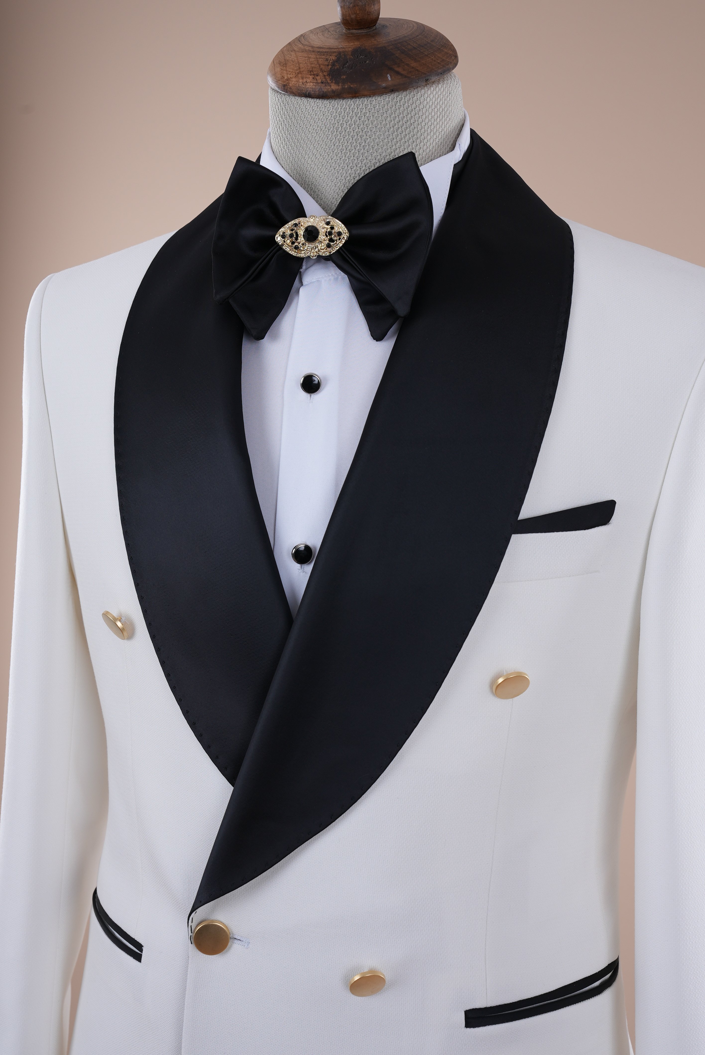 Erkek Kruvaze Şal Yaka Damatlık Kol Manşetli Metal Düğme Slim fit İtalyan Stil Ceket Pantolon Papyon-Krem