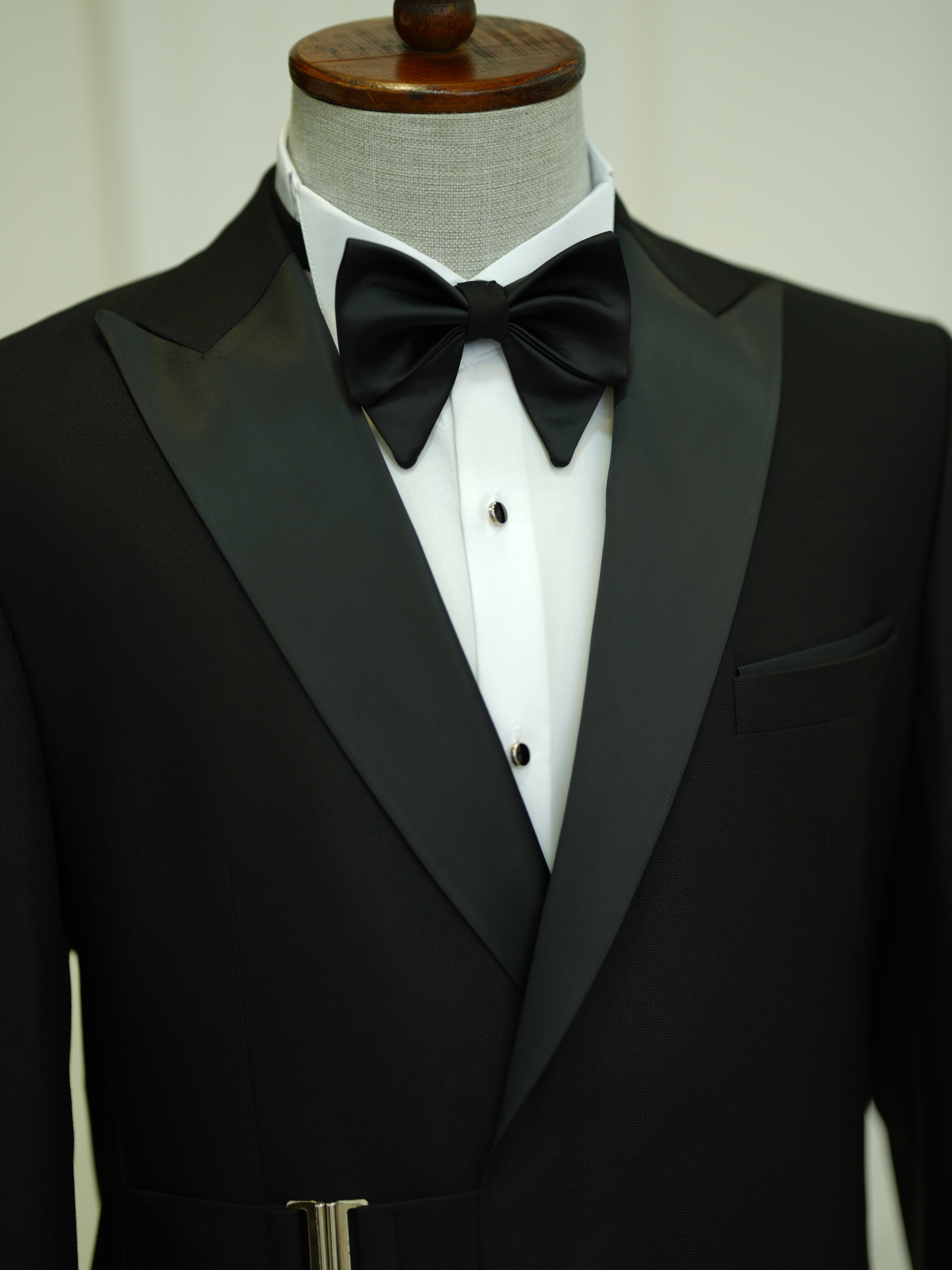 Erkek Luxury  Smokin Damatlık Gümüş Düğme Kırlangıç Yaka İtalyan Stil  Ceket Pantolon Papyon- Siyah-Siyah