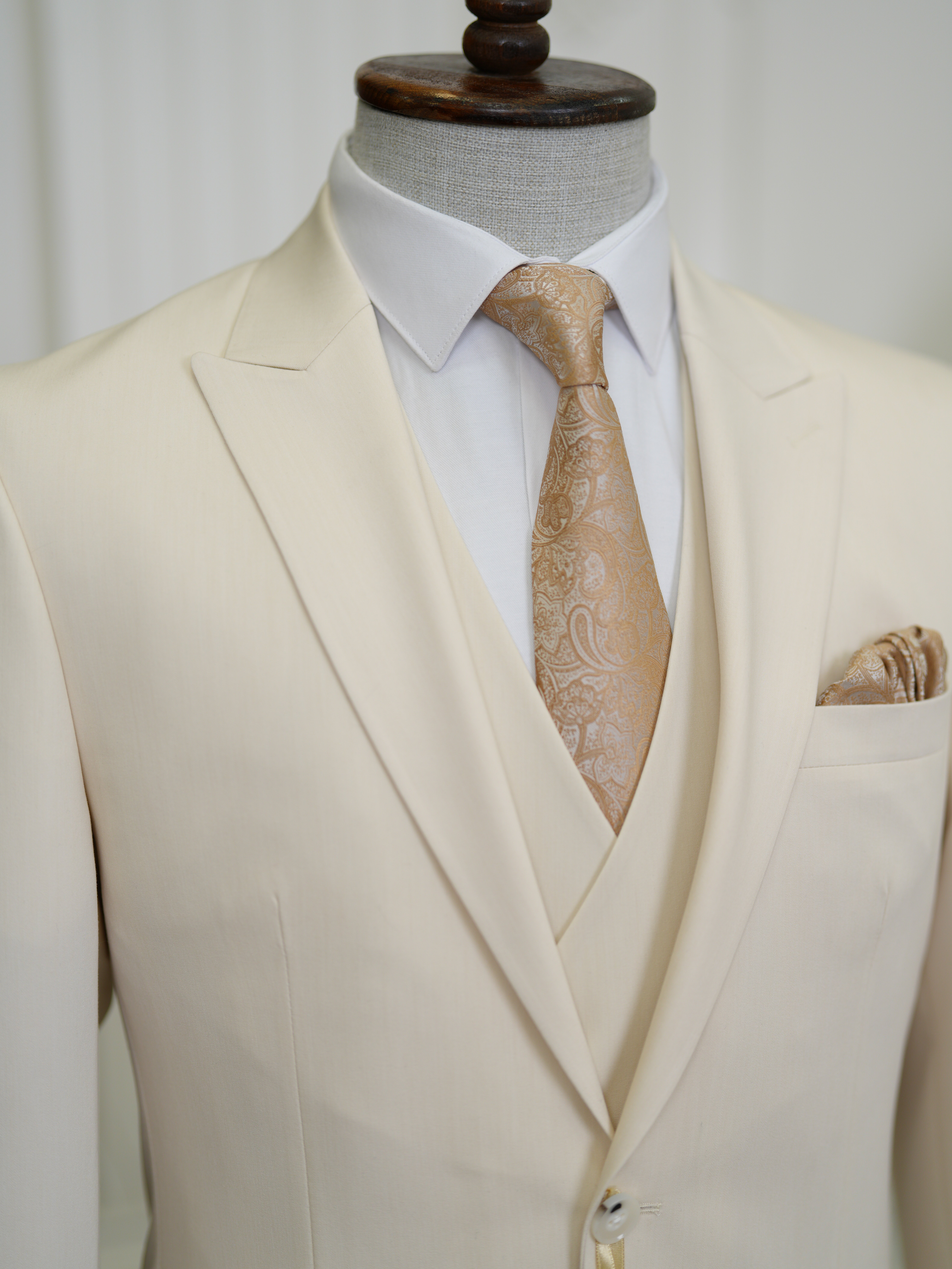 Erkek Slim Fit İtalyan Stil Yelekli Takım Elbise - Bej