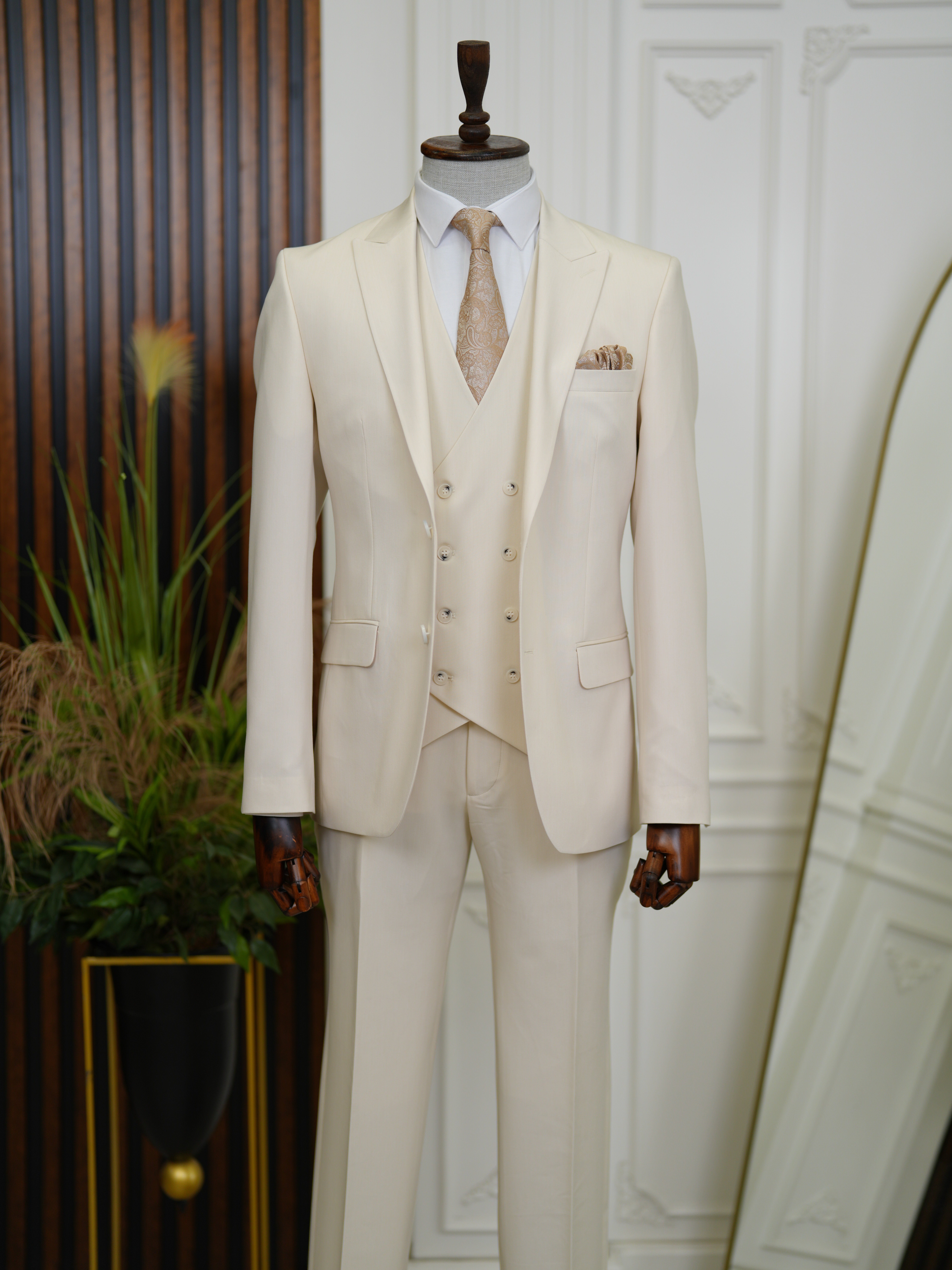 Erkek Slim Fit İtalyan Stil Yelekli Takım Elbise - Bej