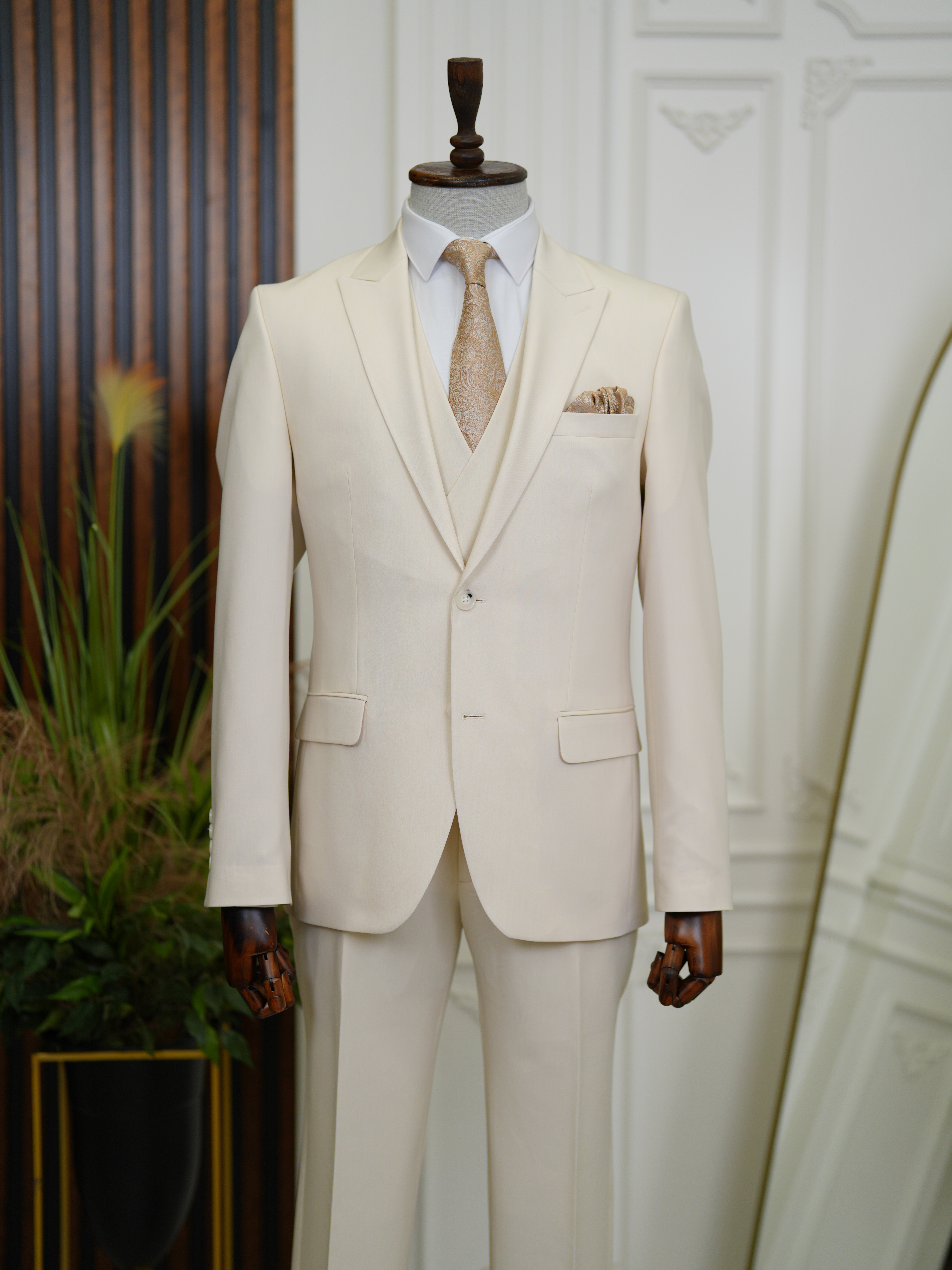 Erkek Slim Fit İtalyan Stil Yelekli Takım Elbise - Bej