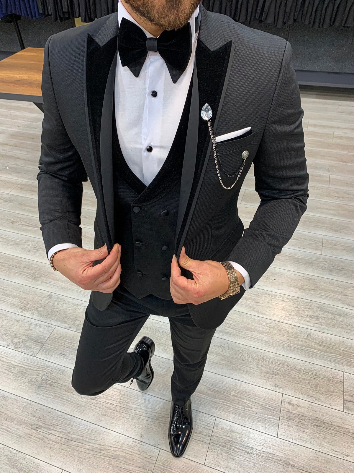 Erkek Smokin Damatlık Armürlü Kadife Kırlangıç Yaka İtalyan Kesim Slim Fit Ceket Yelek Pantolon Papyon-Siyah