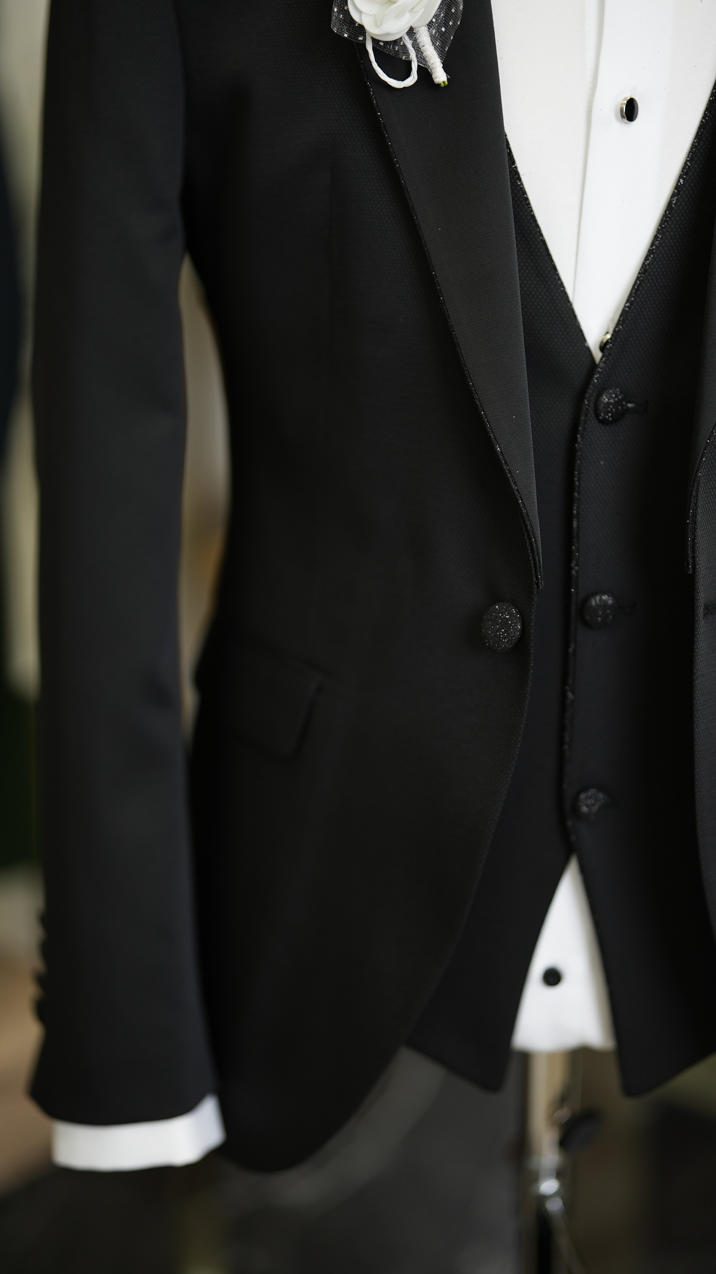 Erkek Smokin Damatlık Simli Kırlangıç Yaka İtalyan Kesim Slim Fit Ceket Yelek Pantolon Papyon-Siyah