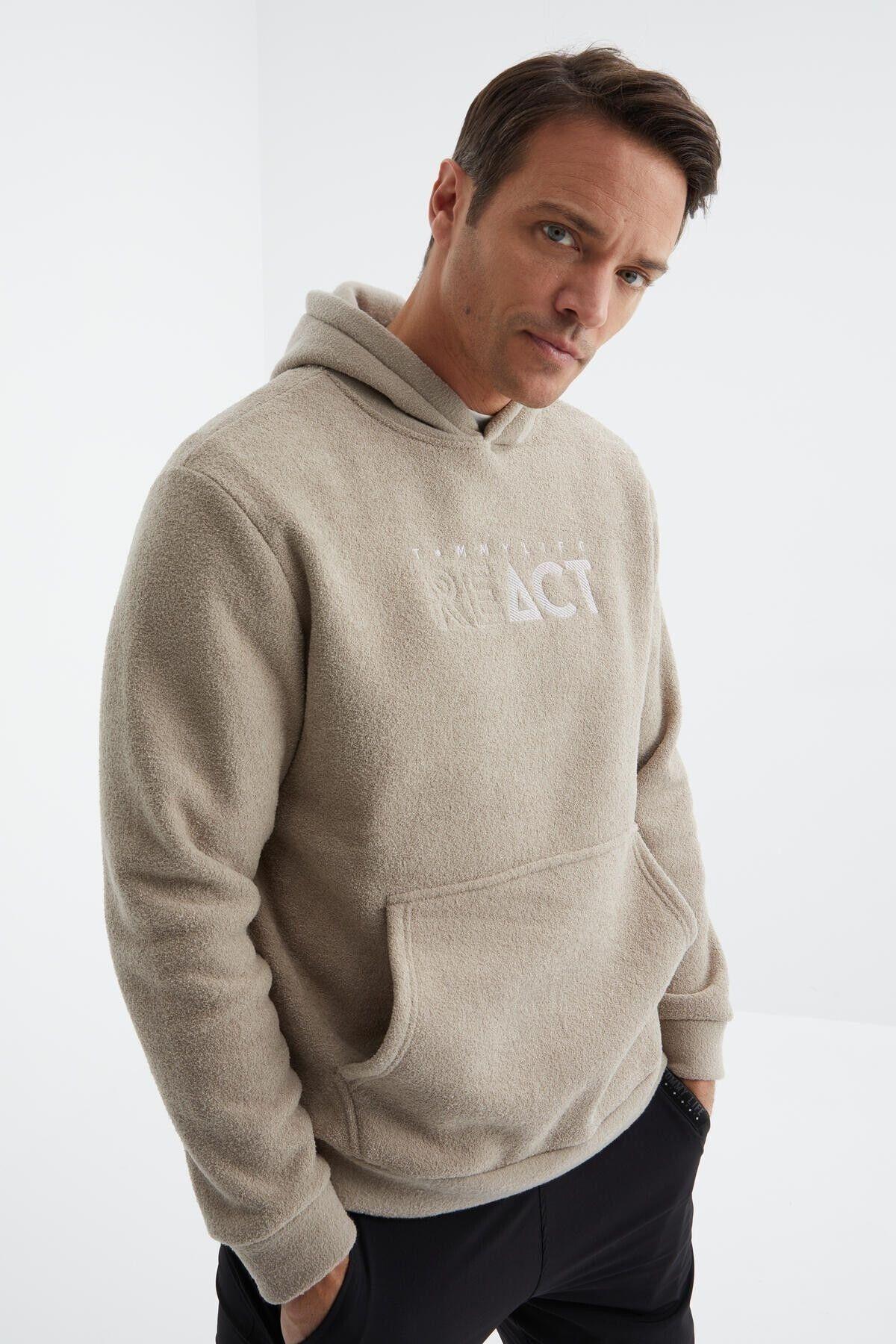 tommy life 88164 Yazı Nakışlı Kanguru Cepli Kapüşonlu Rahat Form Havlu Polar