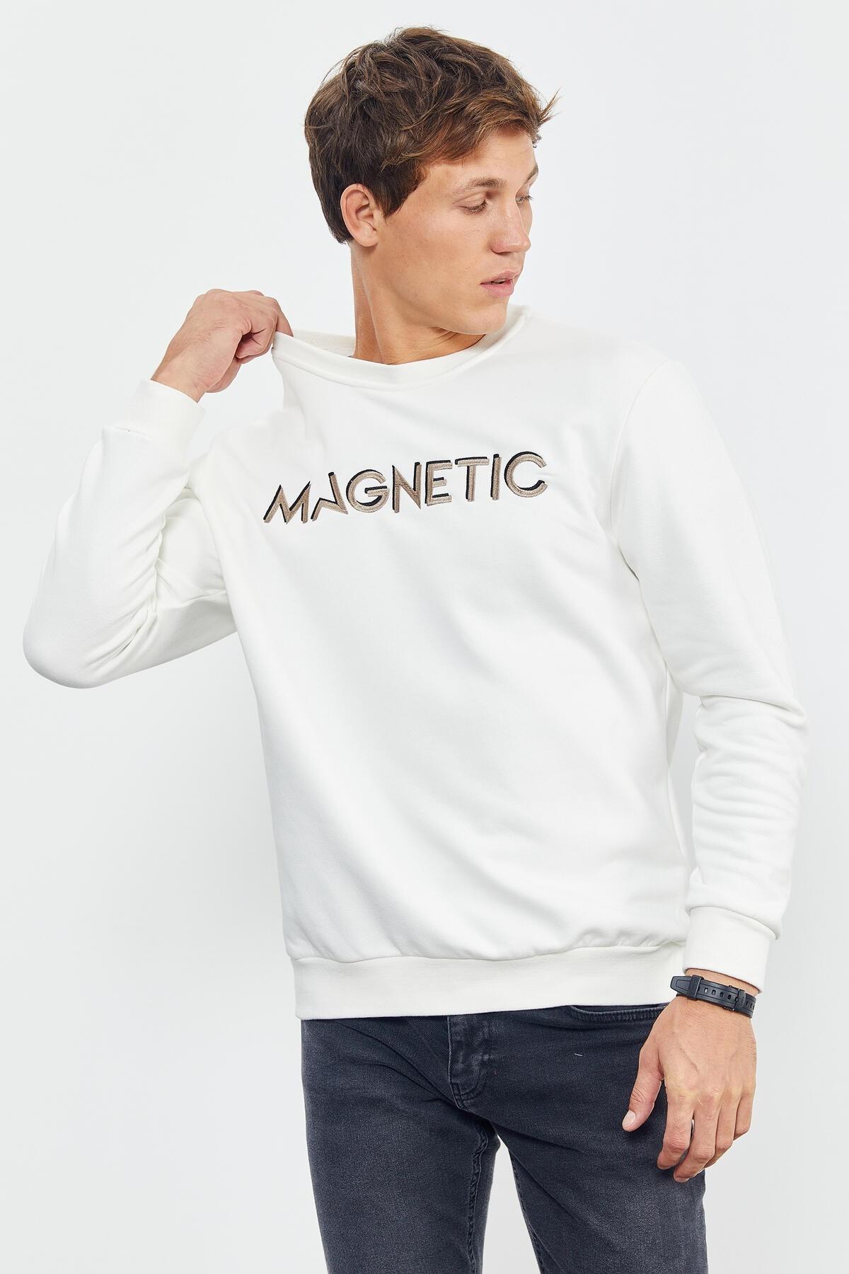 Yazı Nakışlı O Yaka Rahat Form Erkek Sweatshirt - 88020