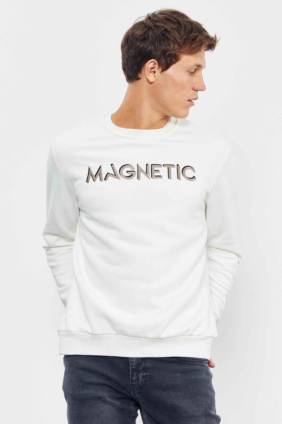 Yazı Nakışlı O Yaka Rahat Form Erkek Sweatshirt - 88020