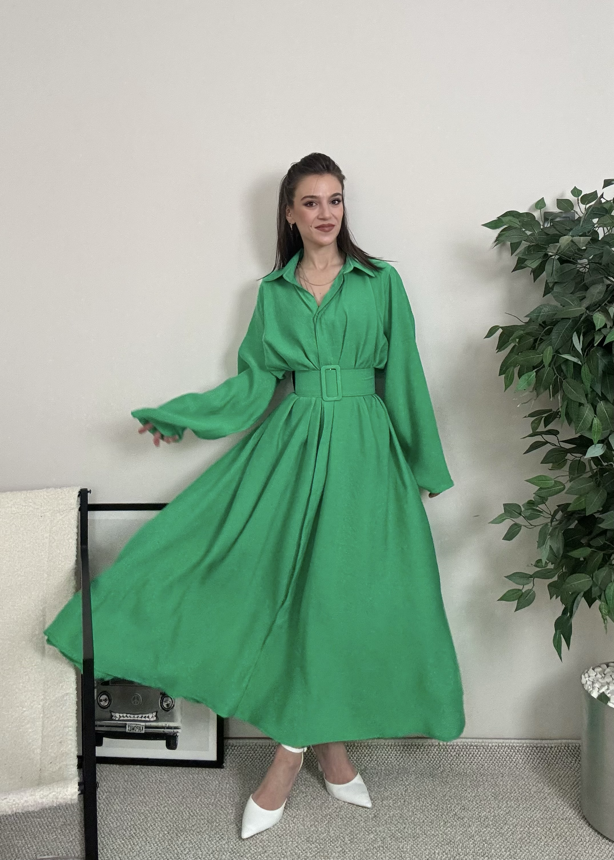 Novee Oversize Yeşil Kemerli Elbise