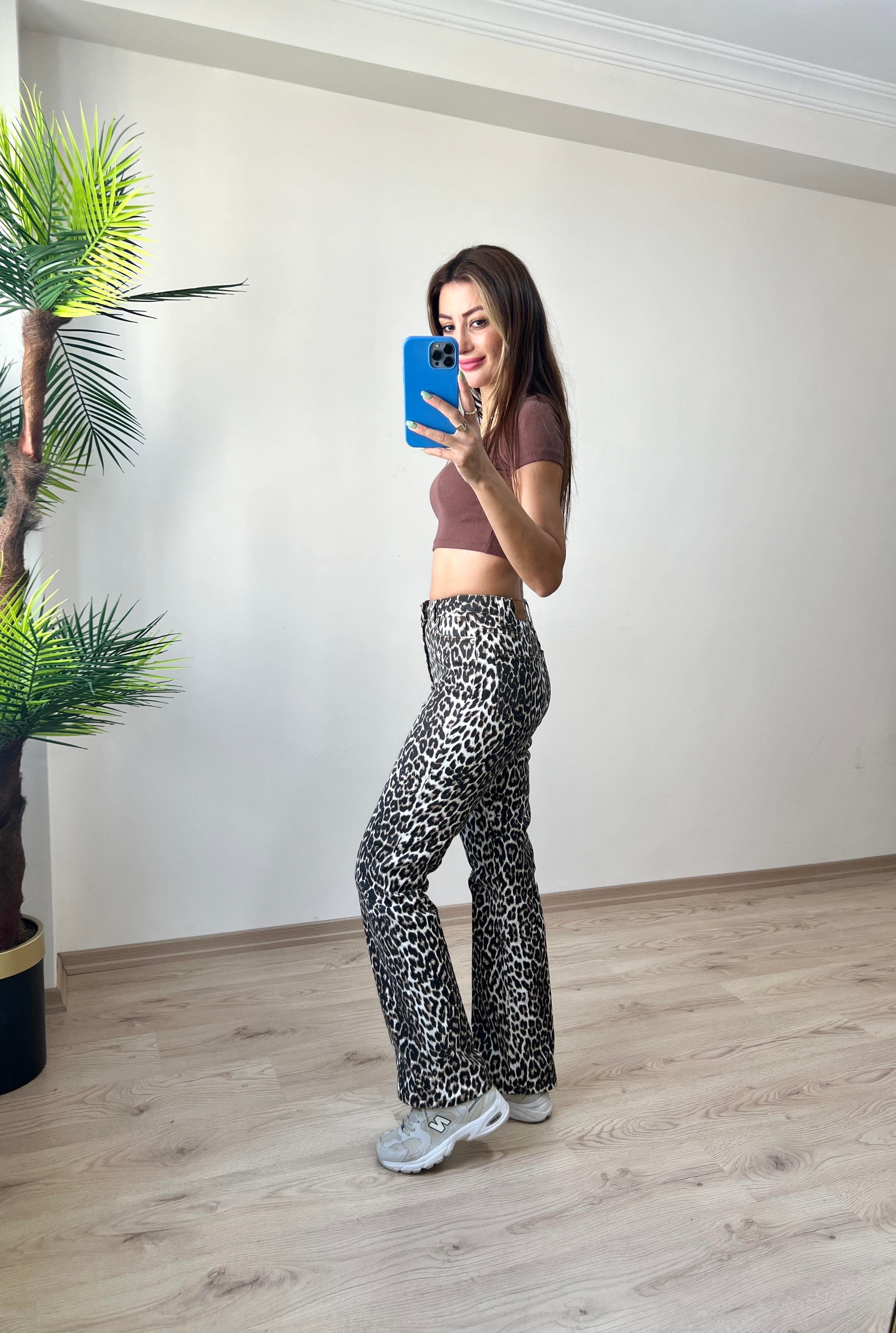 Likralı Leopar Desen Pantolon
