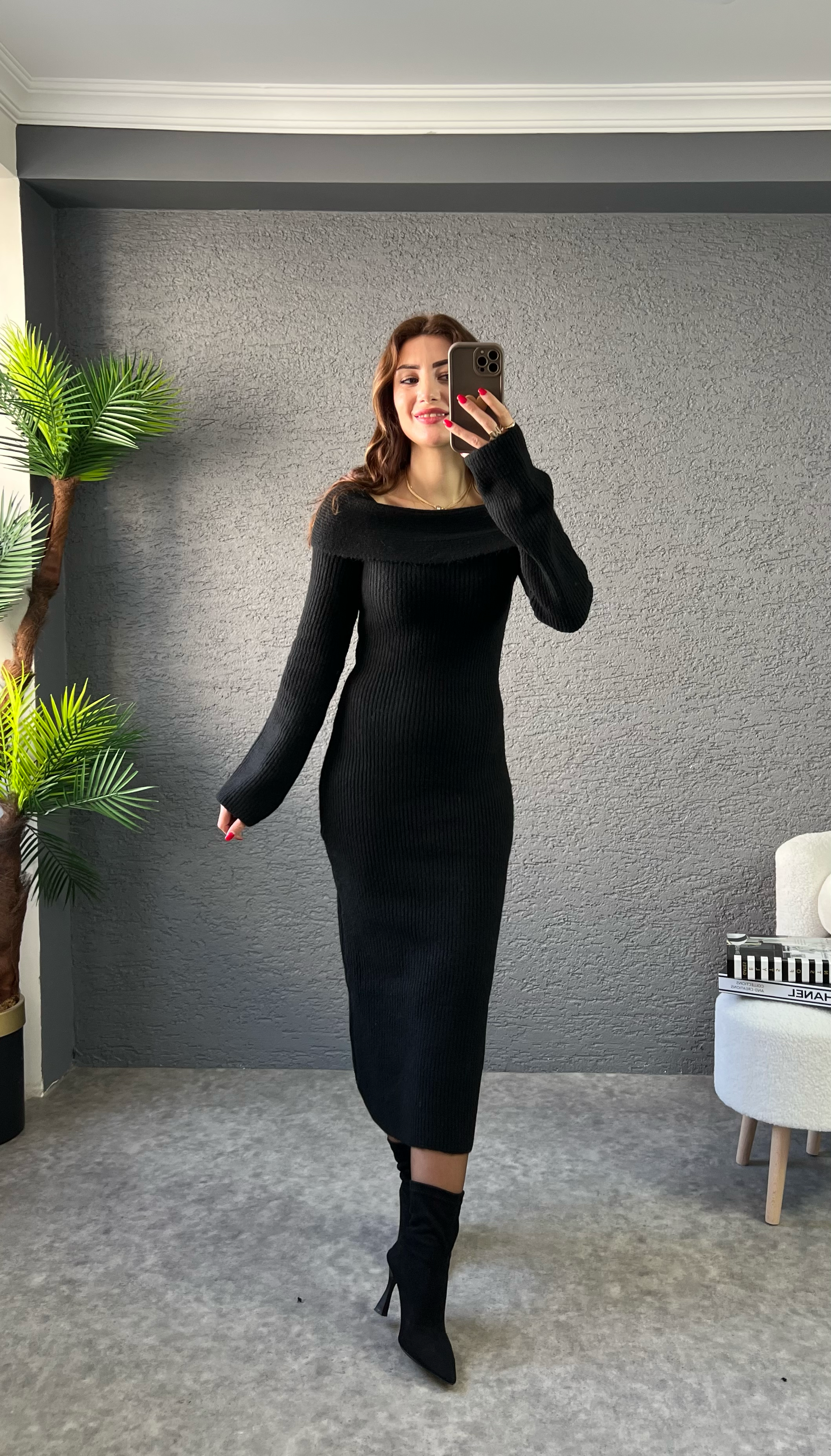 Madonna Yaka Triko Elbise