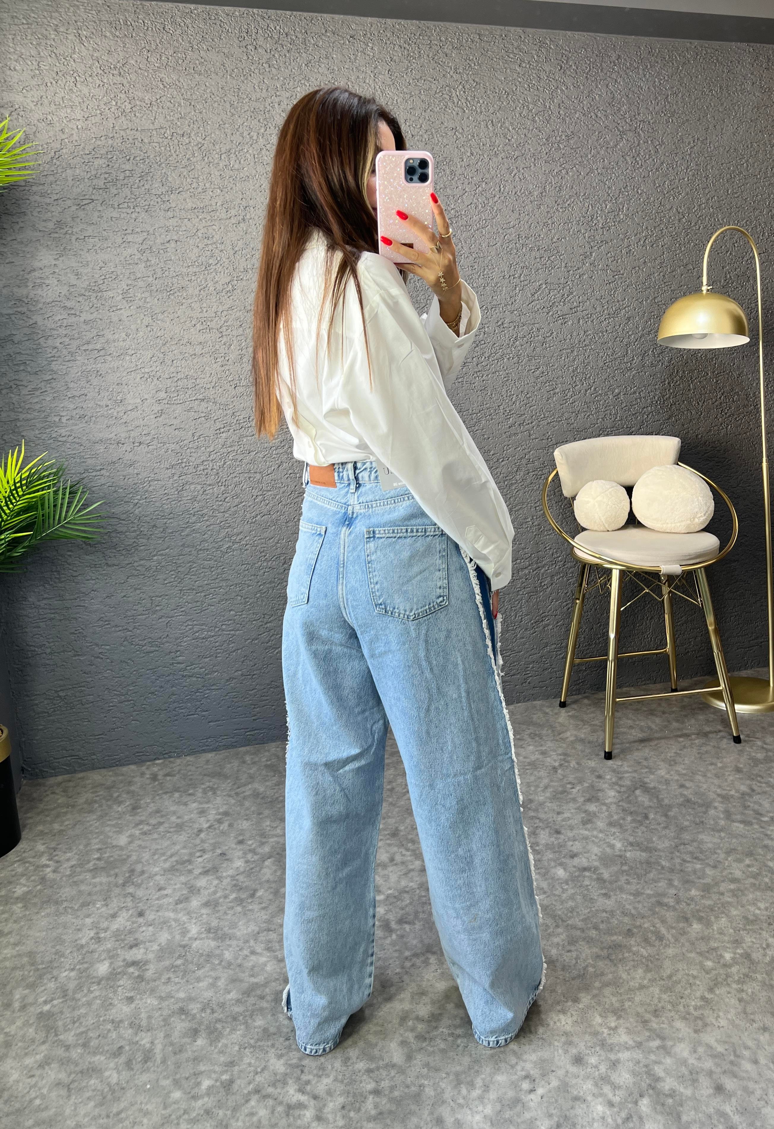 Mavi Yıkamalı Yan Detaylı Denim 