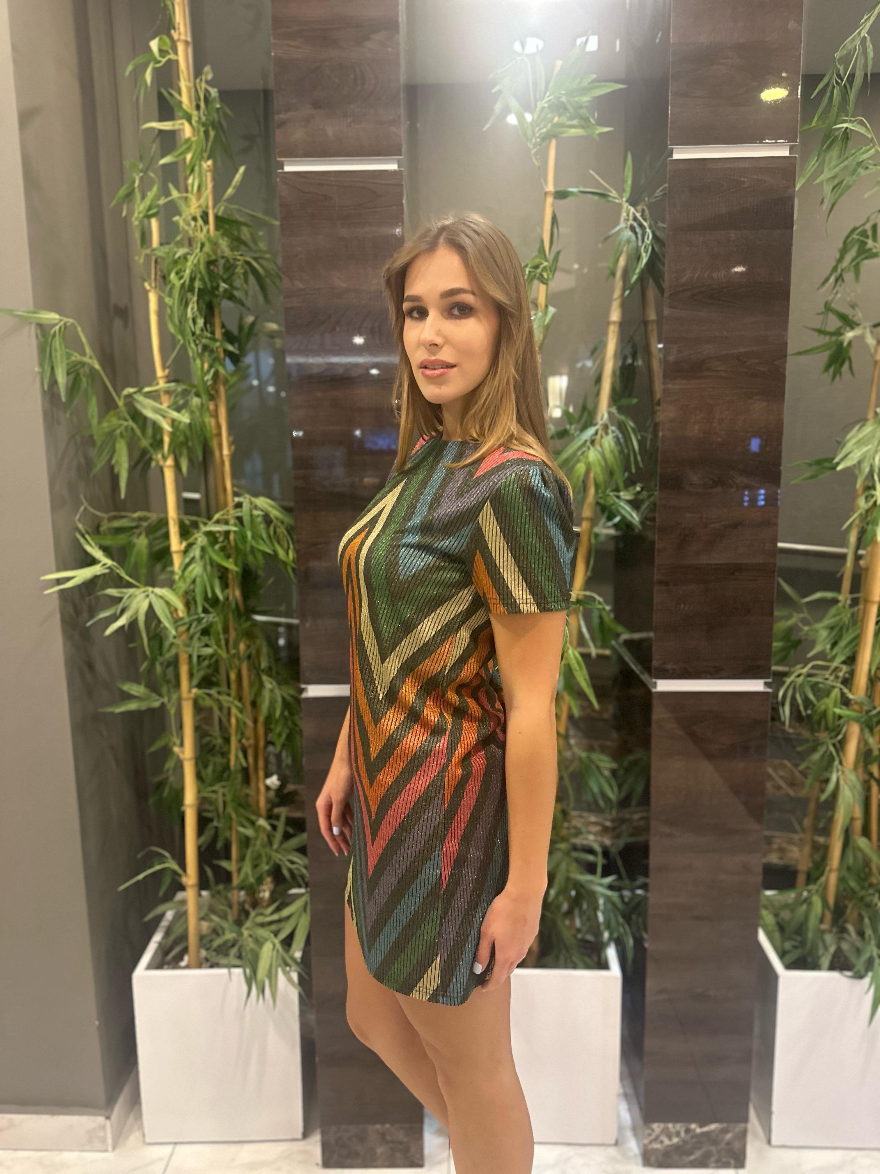 Zigzag Desenli Simli mini Elbise