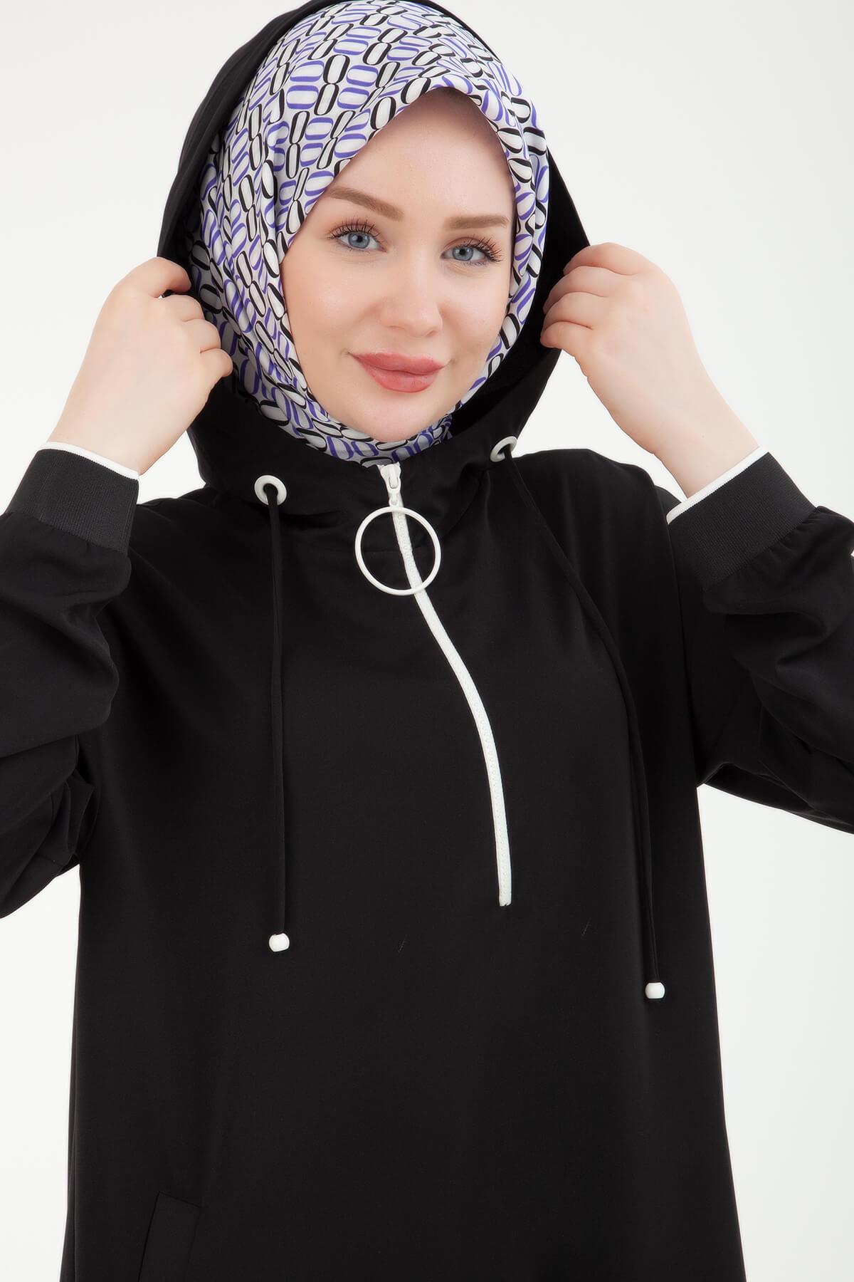 ARMİNE TREND Kapüşonlu Etek Ucları Yırtmaç Detaylı Fermuarlı Tunik Siyah 24YT461