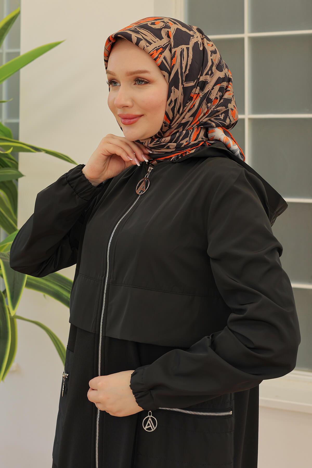 Armine Trend Fermuar ve Cep Detaylı Yağmurluk Kap Siyah 24YT503