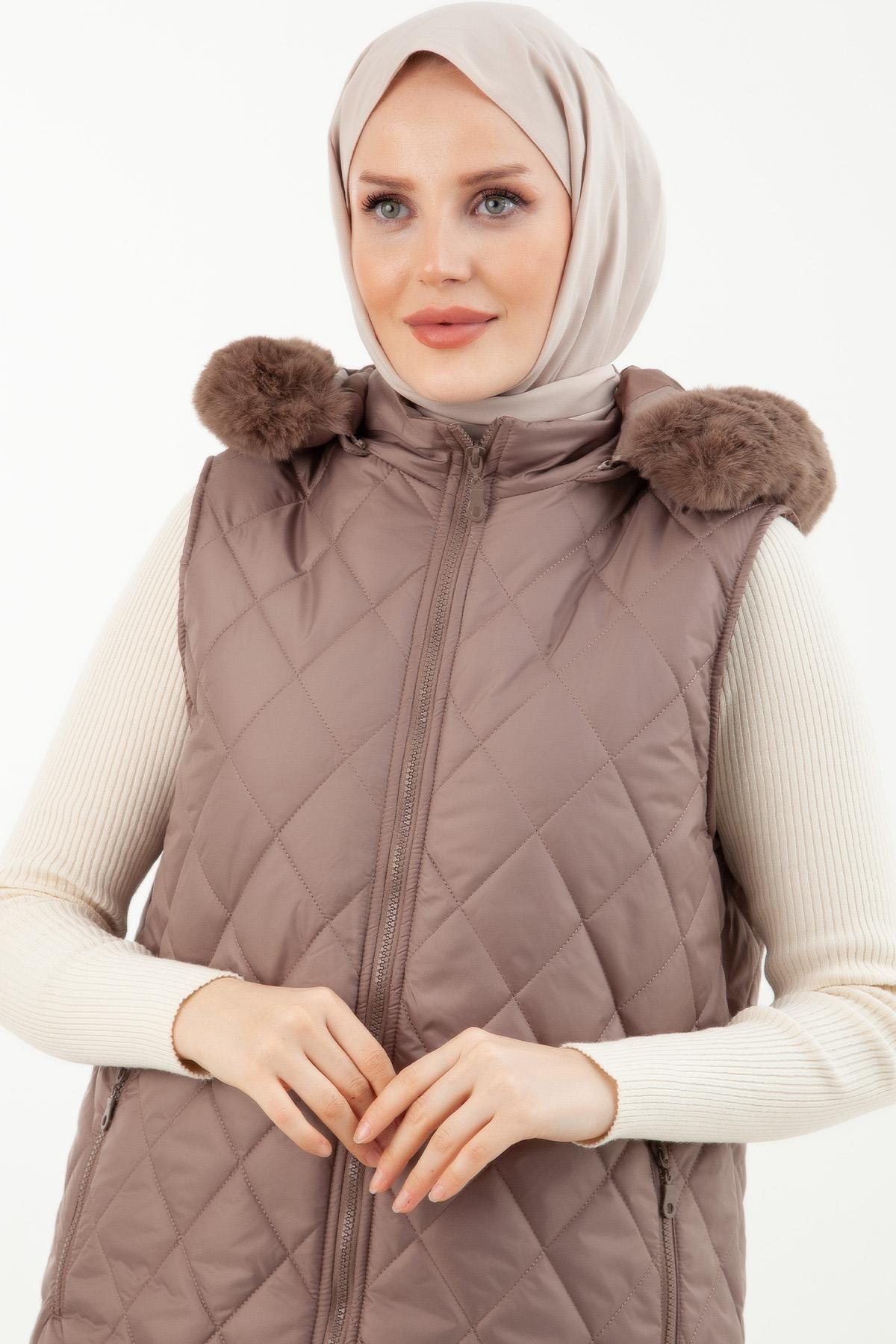 Armine Trend Kapitone Kapüşonlu Kışlık Yelek Vizon 23KT544